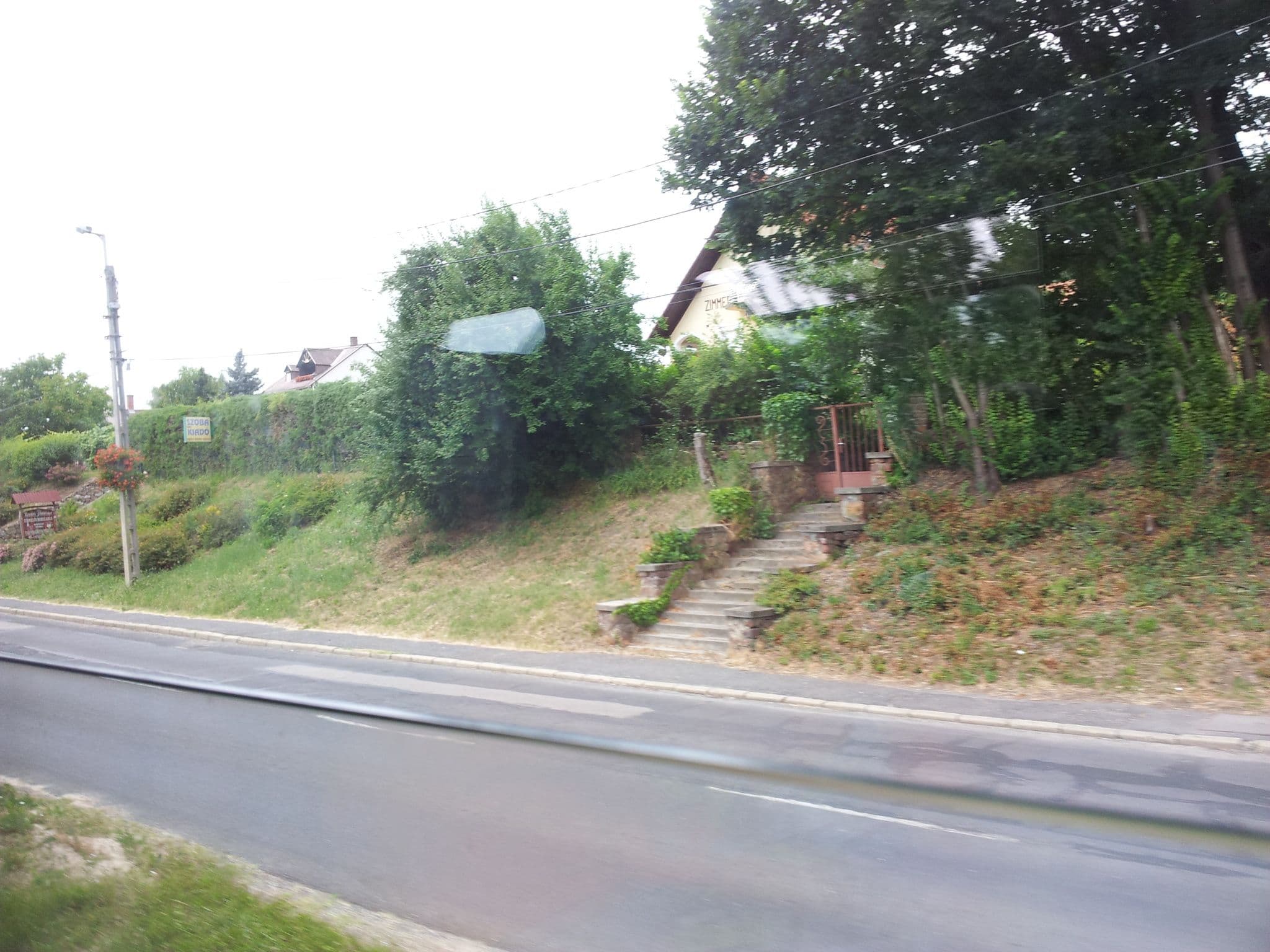 Street view near Csilla-hàz, Badacsonytomaj — © kolesajr (CC BY-SA · Mapillary)