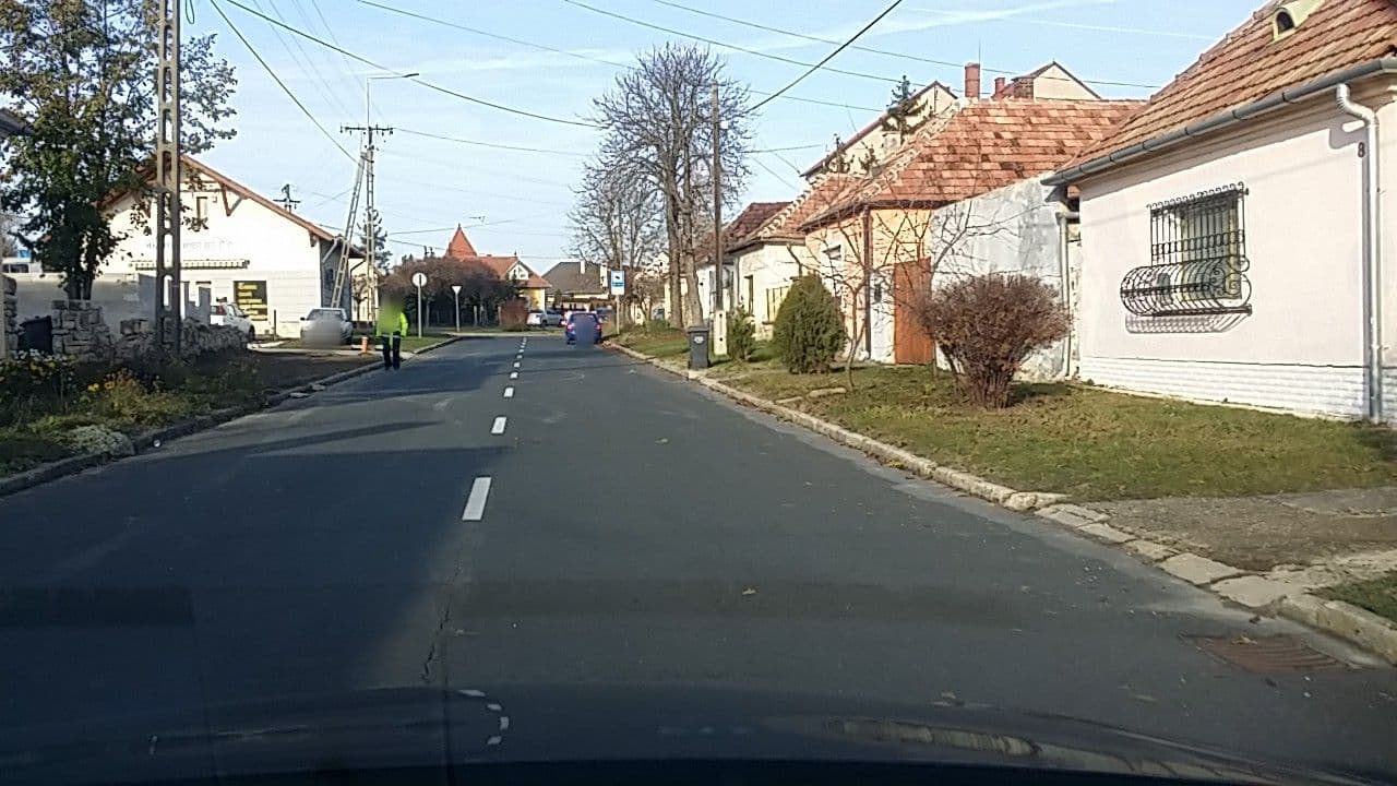 Street view near panzió, Tapolca — © vst (CC BY-SA · Mapillary)