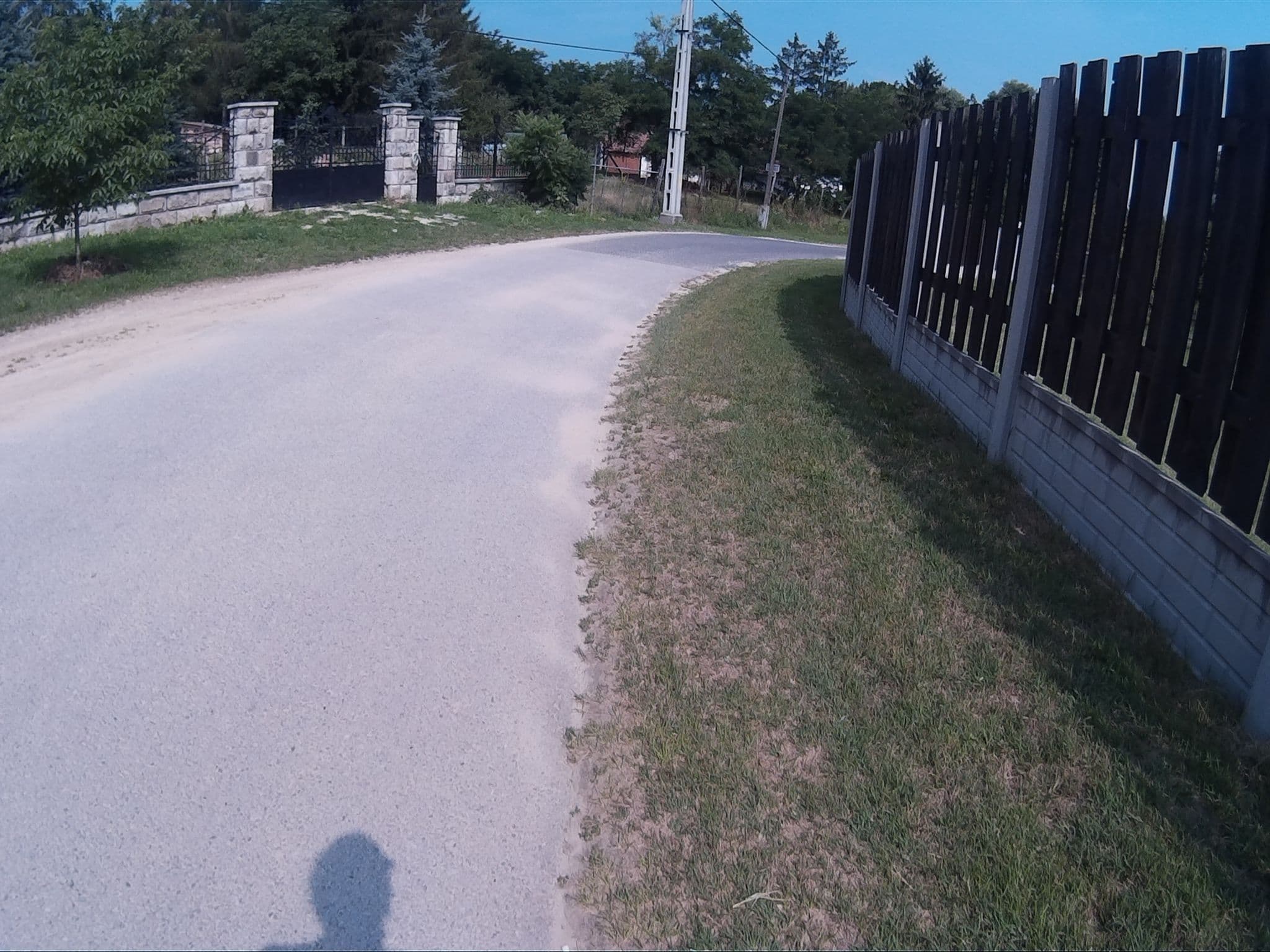 Street view near Arda Malom Vendégház, Pápa — © heyjoe (CC BY-SA · Mapillary)