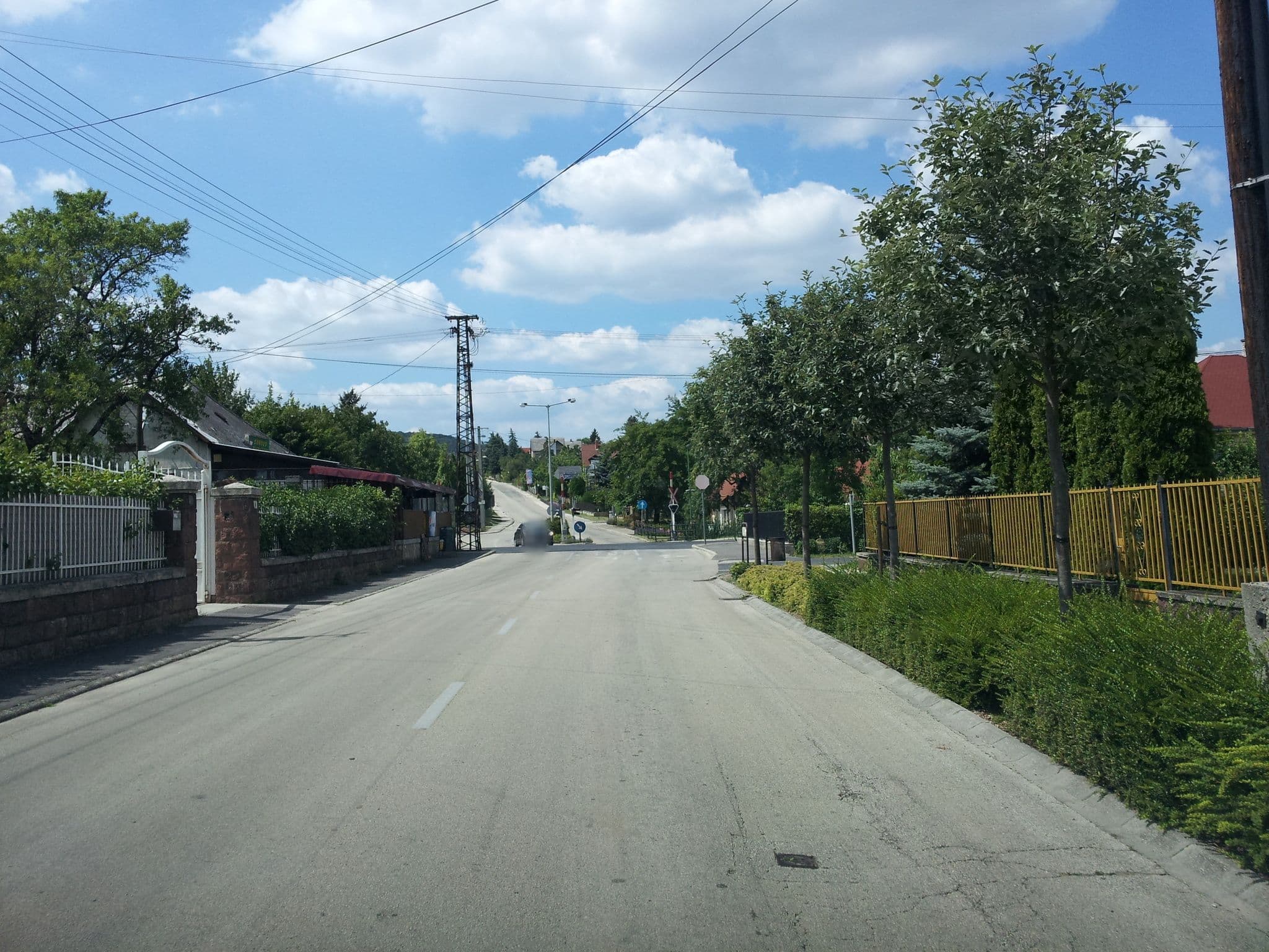Street view near Manor House Inn Csopak, Csopak — © kolesajr (CC BY-SA · Mapillary)