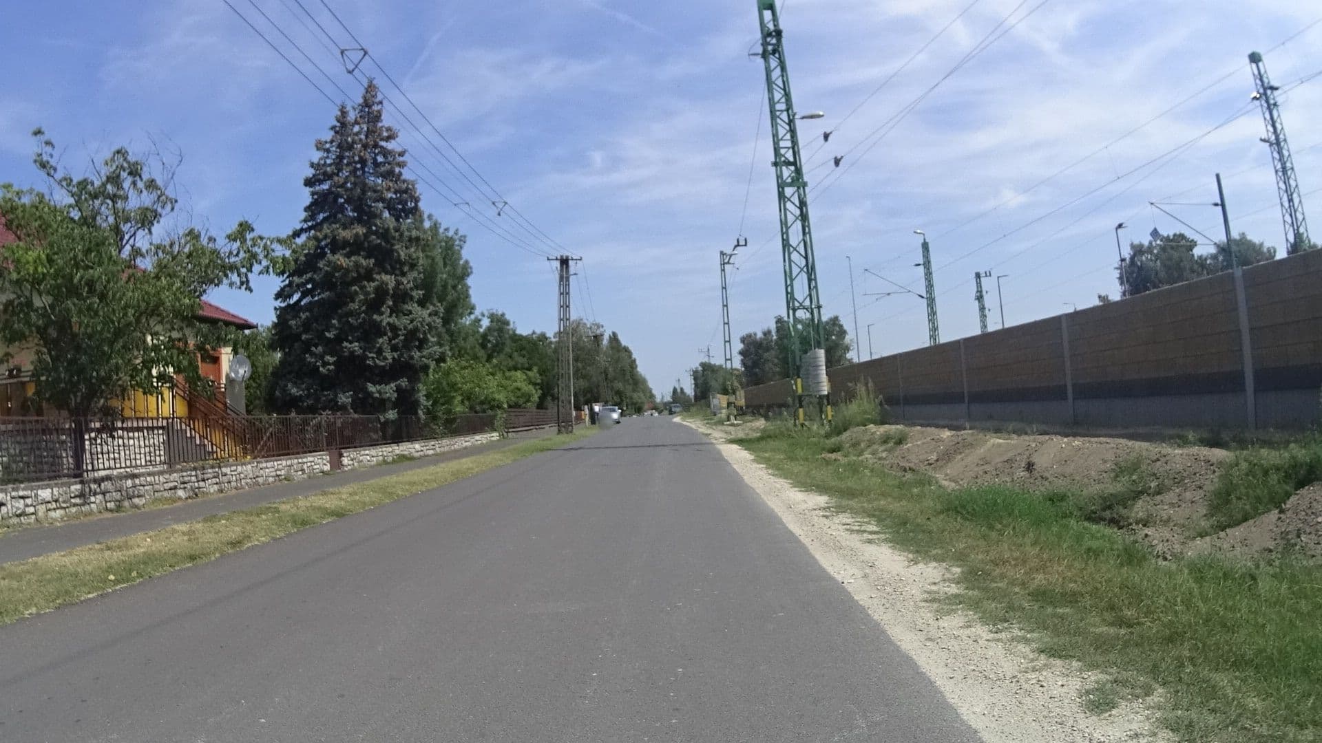 Street view near Butik Apartmanház, Fonyód — © ramap (CC BY-SA · Mapillary)