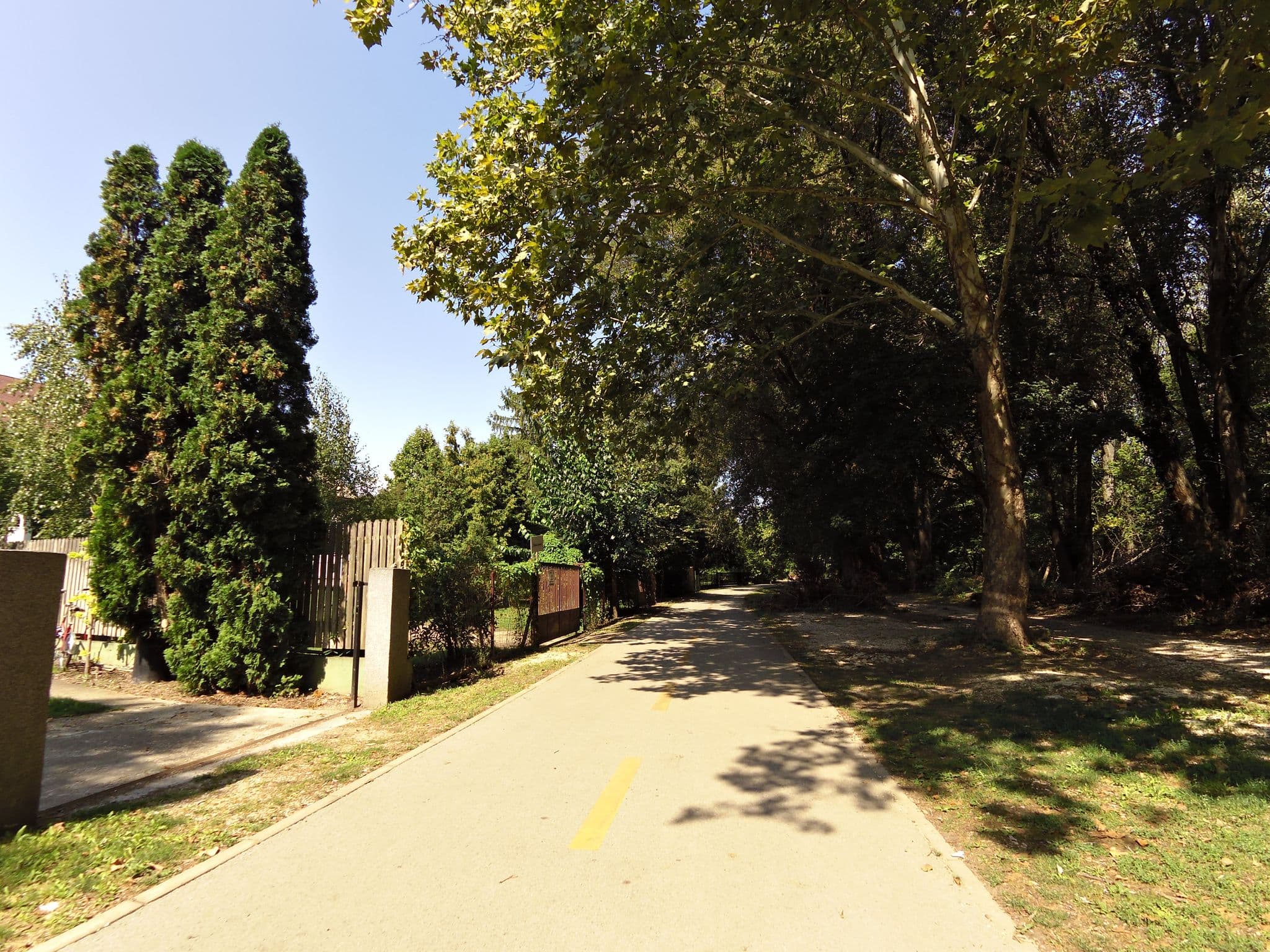 Street view near Mentahàz, Tihany — © kammann (CC BY-SA · Mapillary)