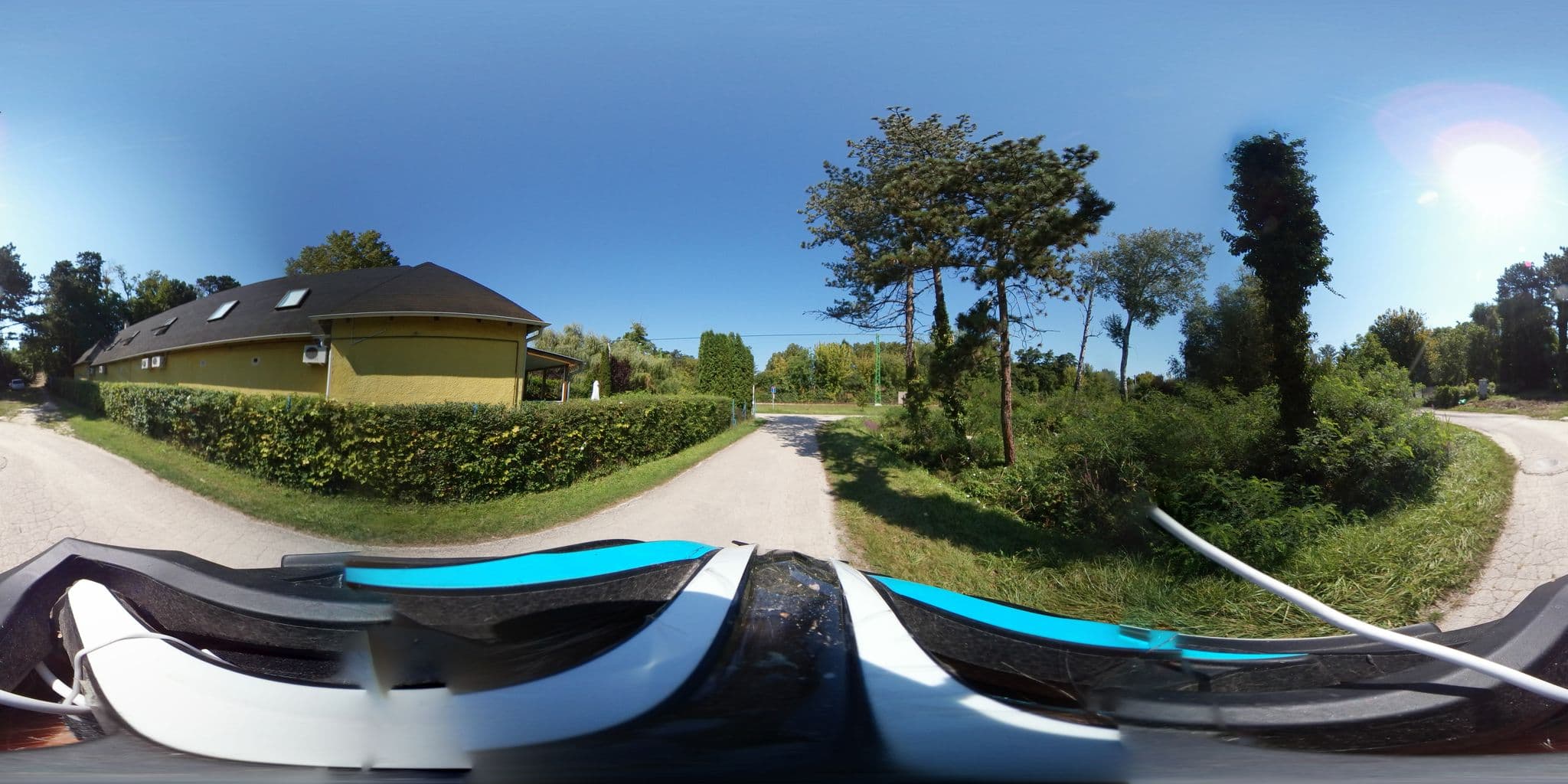 Street view near Relax Apartmans, Balatonszemes — © tamas (CC BY-SA · Mapillary)