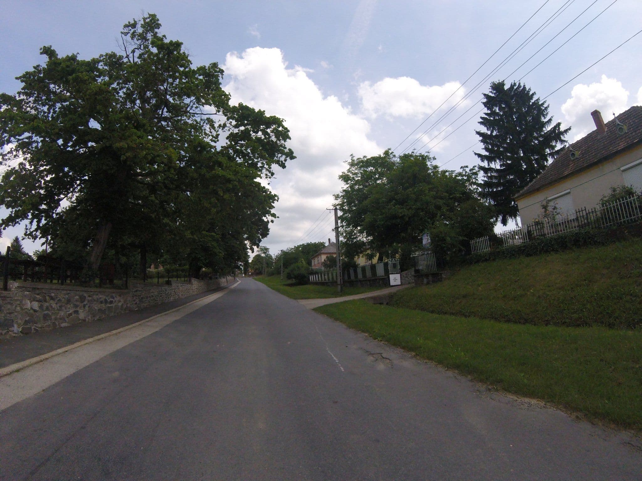 Street view near Tolnay Kuria, Zalaszentgrót — © utvonalfelmeresek (CC BY-SA · Mapillary)