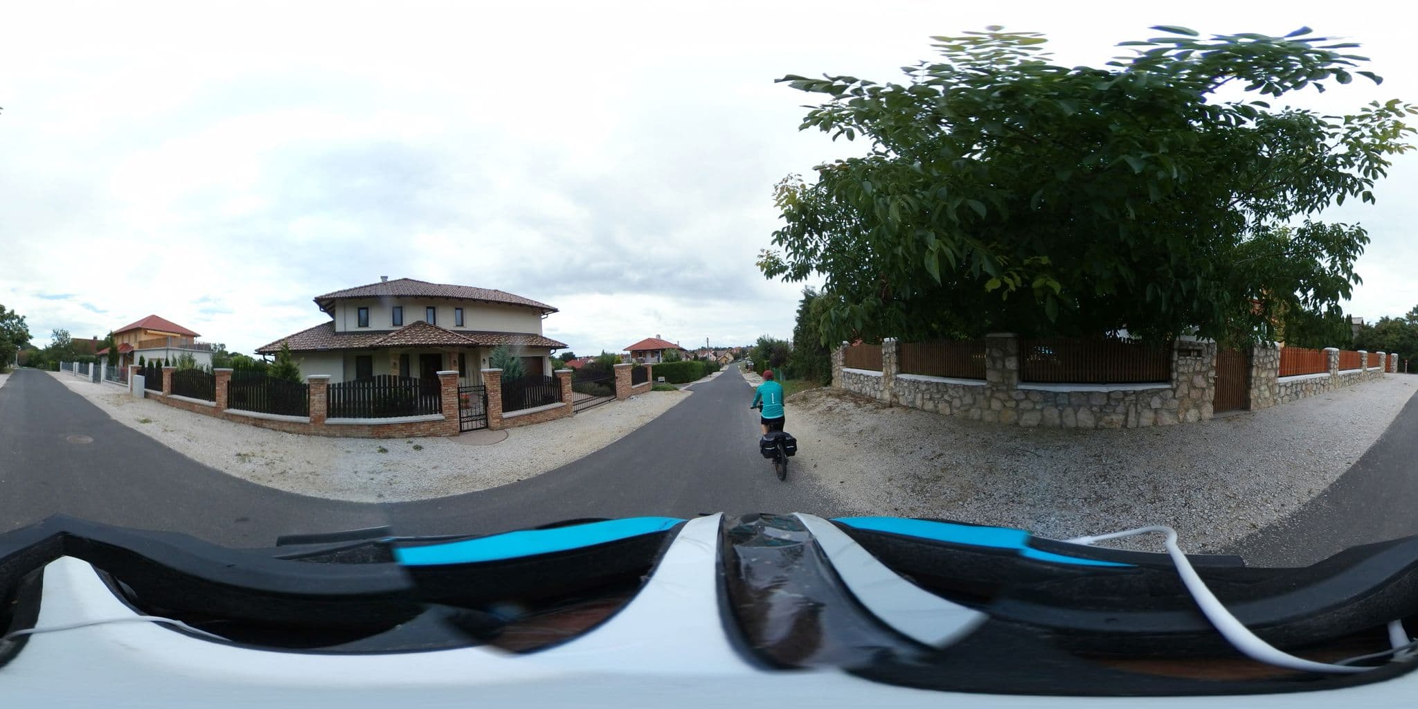 Street view near Ciklámen apartman, Gyenesdiás — © tamas (CC BY-SA · Mapillary)