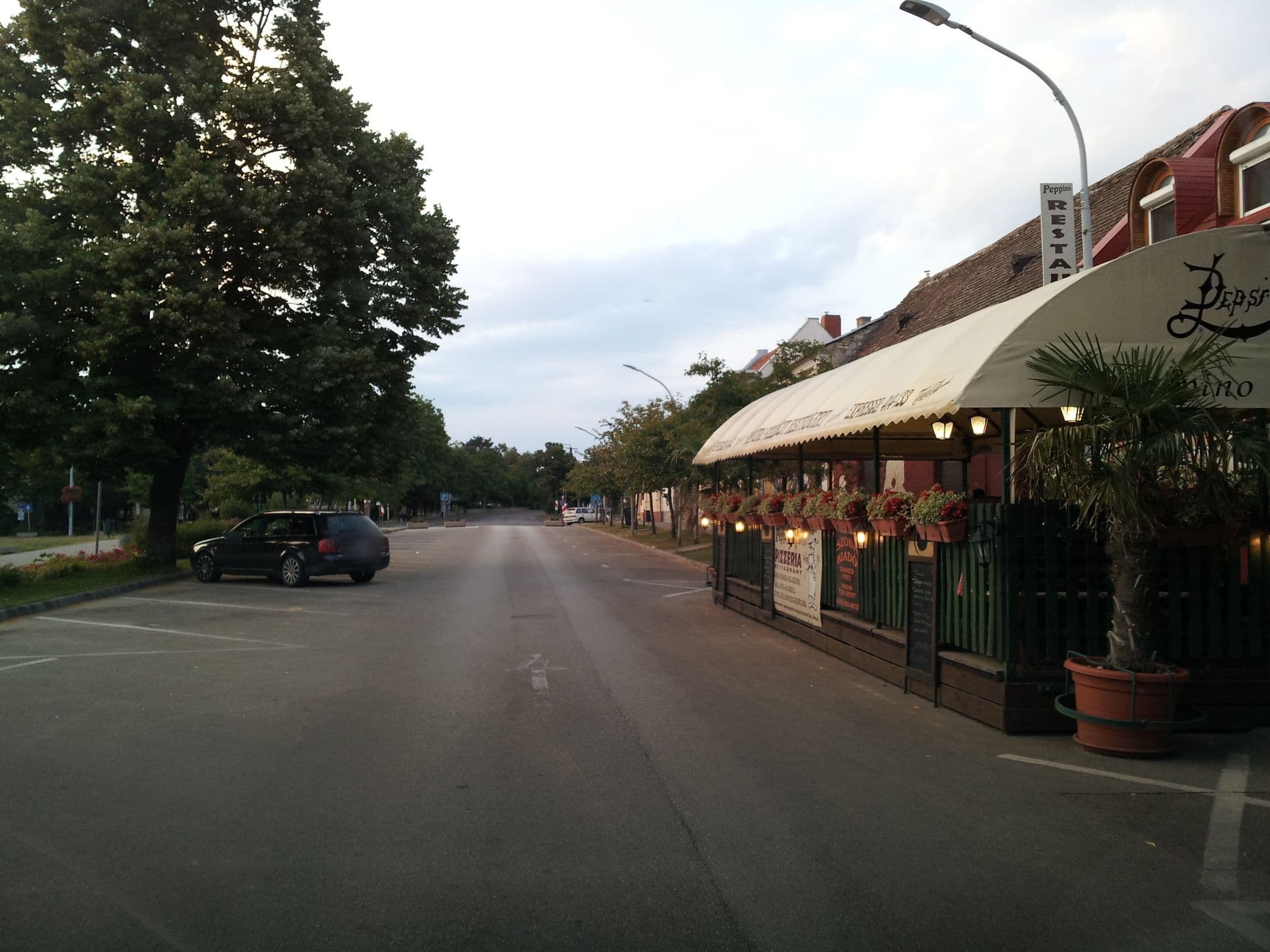 Street view near Leó Fogadó Tapolca, Tapolca — © kolesajr (CC BY-SA · Mapillary)