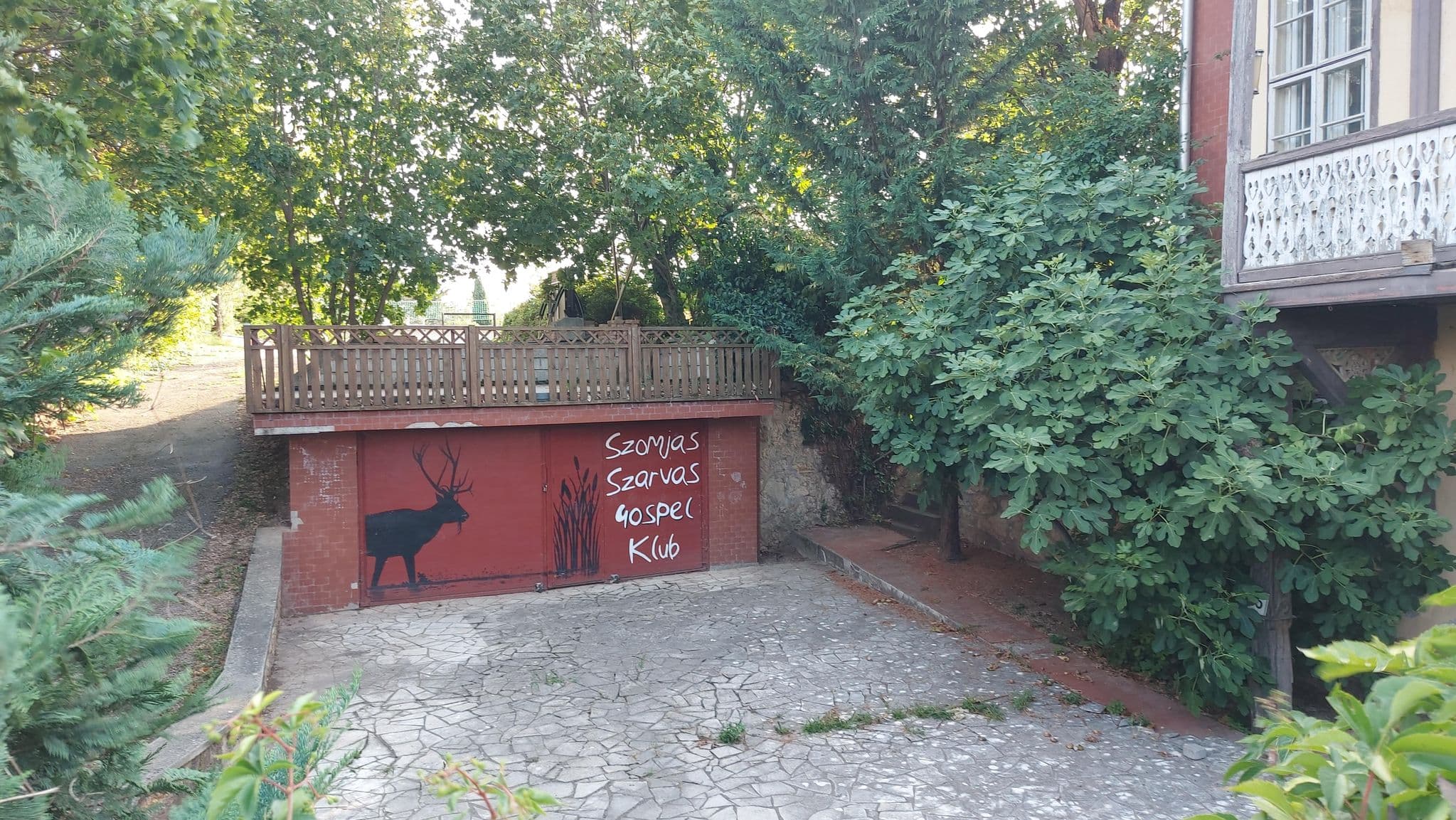 Street view near Pastel Guesthouse, Balatonfüred — © vasony (CC BY-SA · Mapillary)