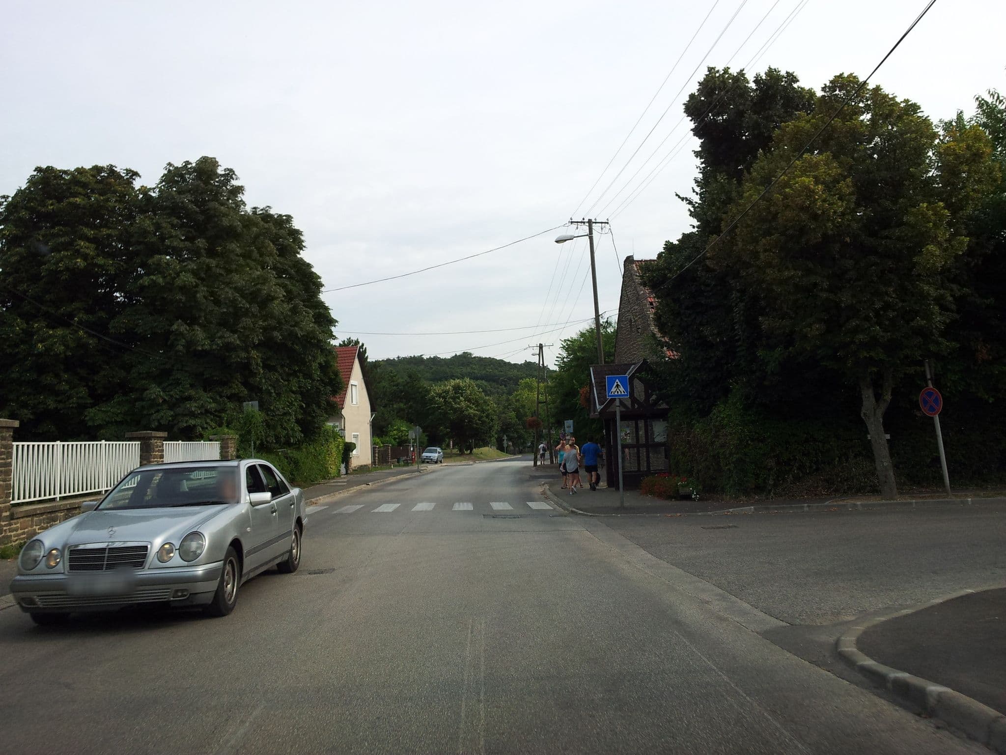 Street view near Kaktusz Haz, Tihany — © kolesajr (CC BY-SA · Mapillary)