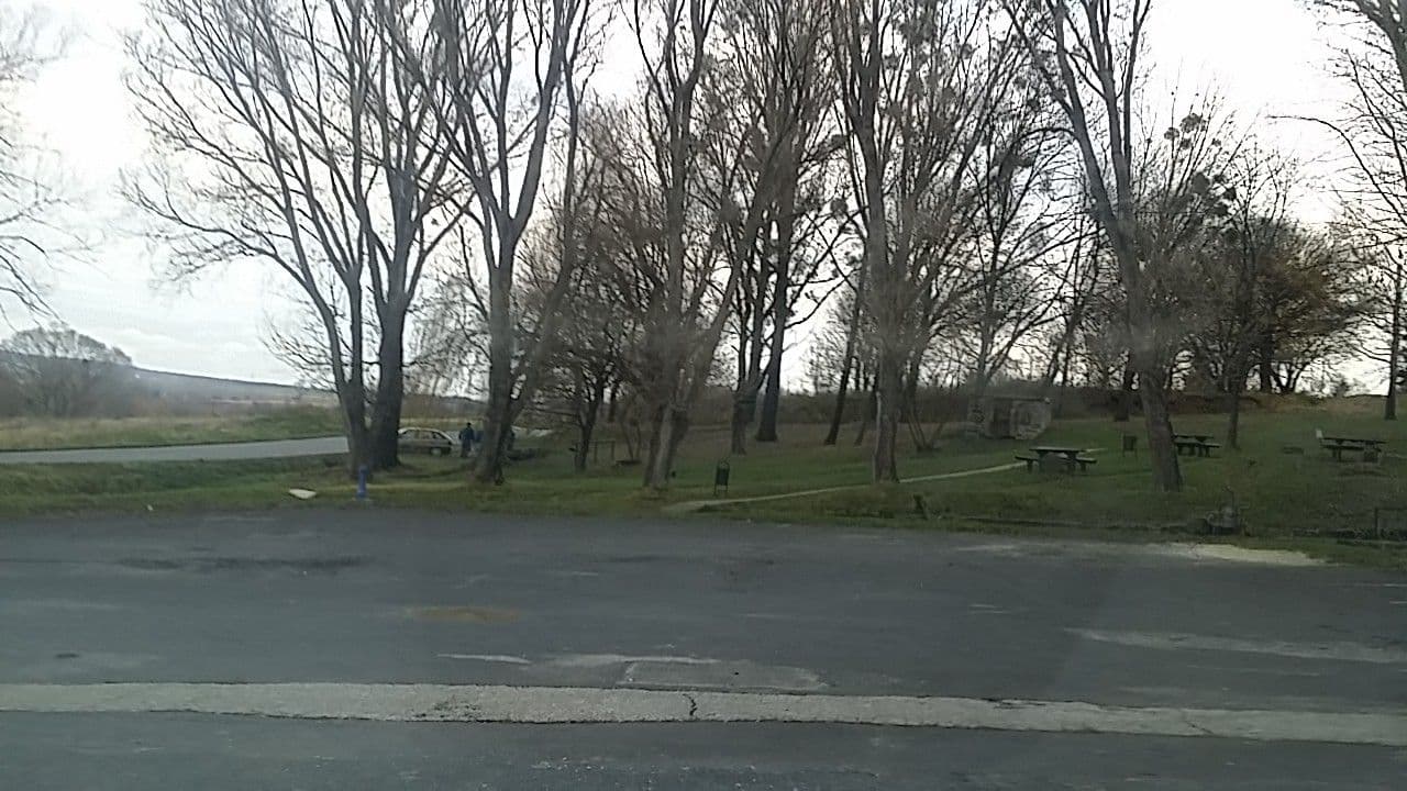 Street view near Vázsonyvölgy étterem és panzió, Úrkút — © utvonalfelmeresek (CC BY-SA · Mapillary)
