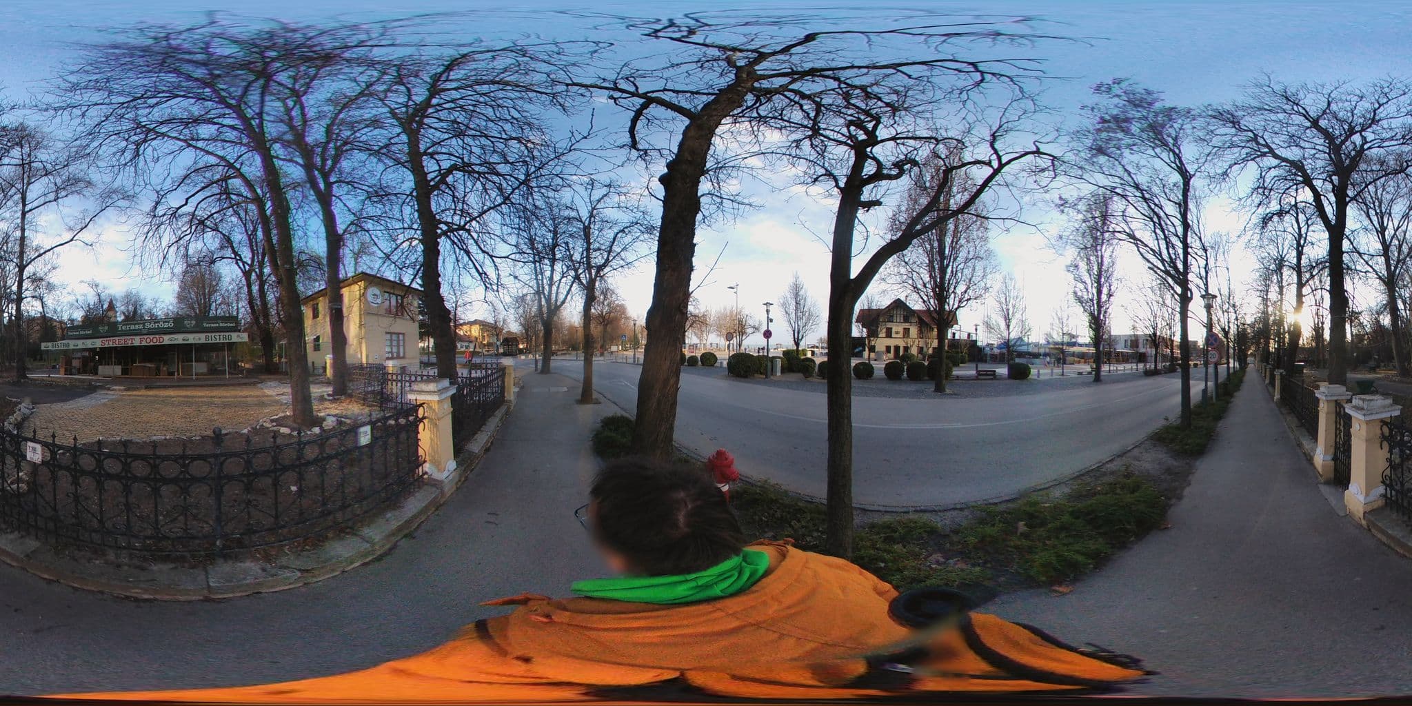Street view near Infotér Konferencia, Balatonfüred — © kami911 (CC BY-SA · Mapillary)