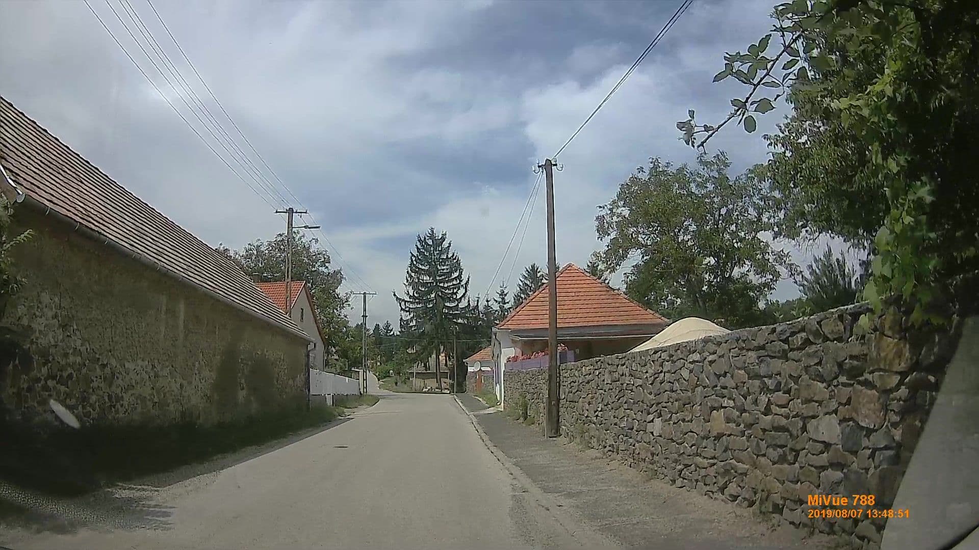 Street view near Sadhana Yoga Retreat Centre, Cserszegtomaj — © geox123 (CC BY-SA · Mapillary)