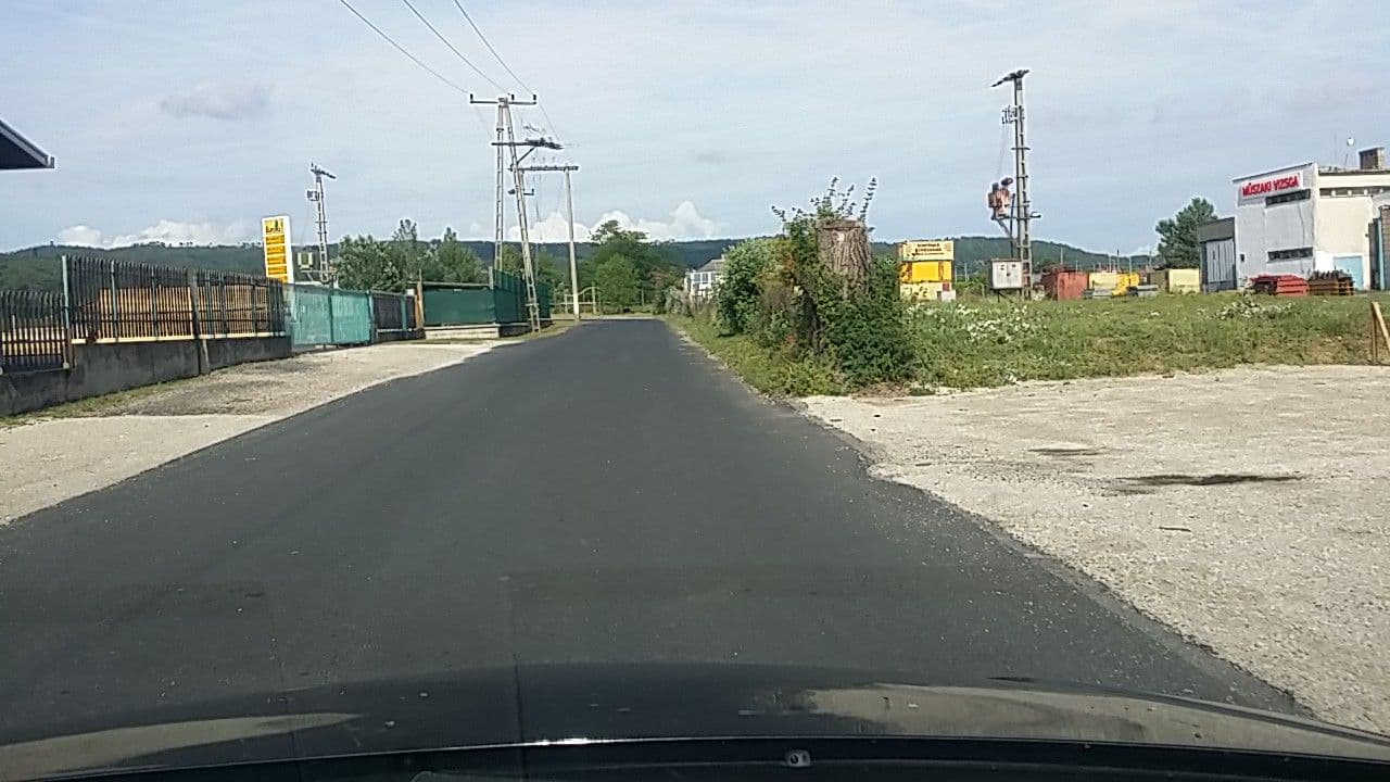 Street view near Juhász Apartman, Gyenesdiás — © vst (CC BY-SA · Mapillary)