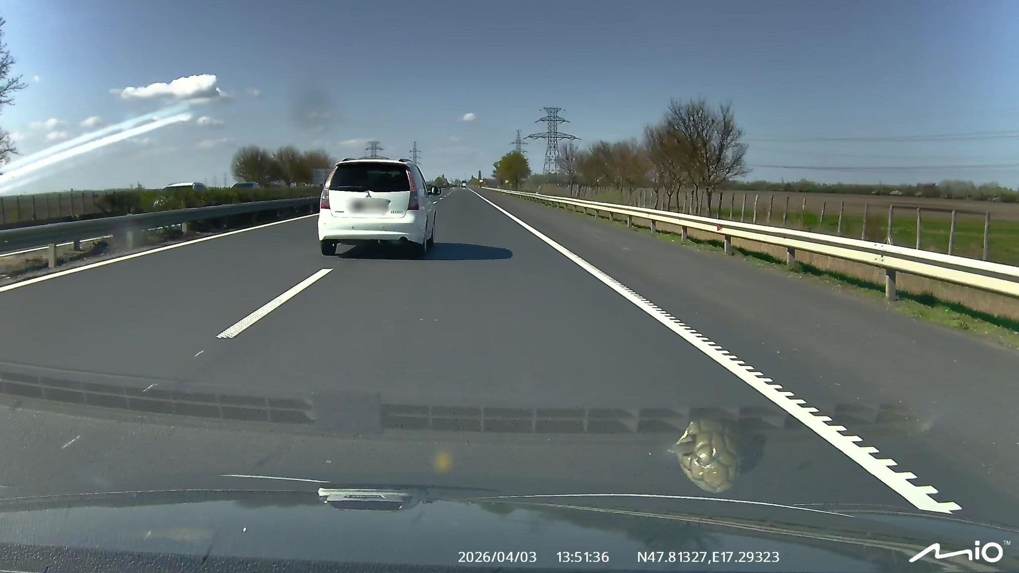 Street view near green hotel Budapest, Kimle — © puky (CC BY-SA · Mapillary)