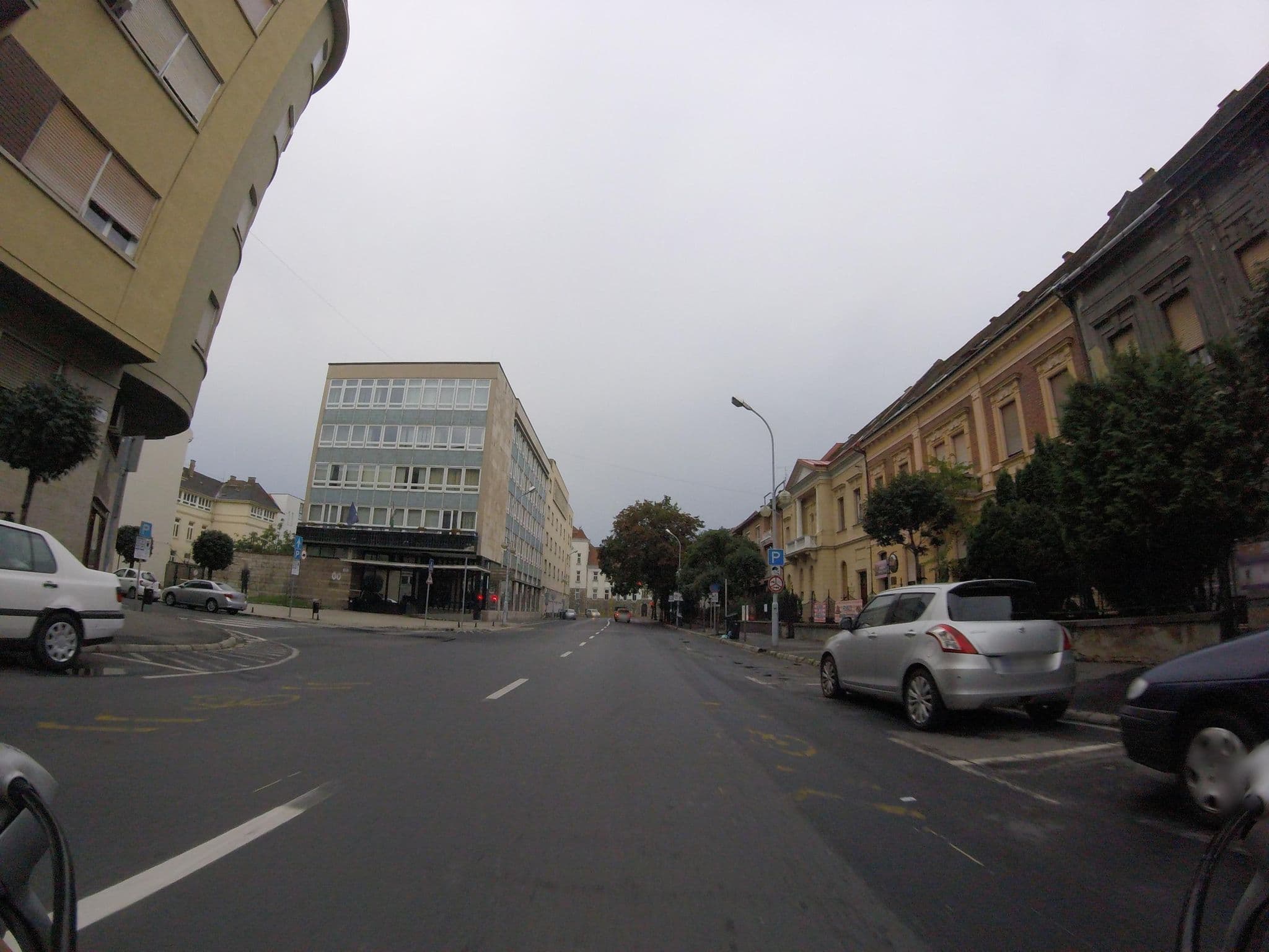 Street view near Munkácsy Apartman Győr, Győr — © goprohero (CC BY-SA · Mapillary)