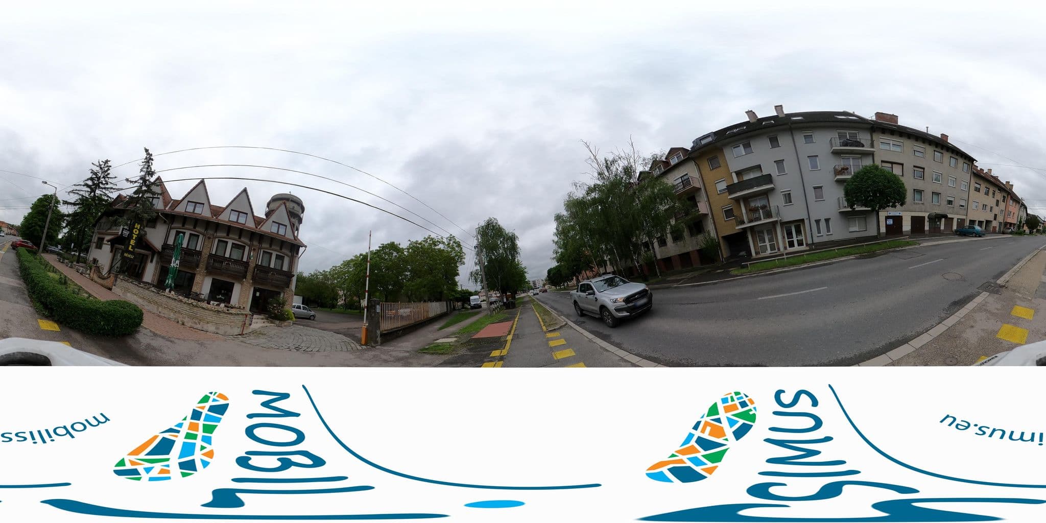 Street view near Révész Étterem, Győr — © Antissimo (CC BY-SA · Mapillary)
