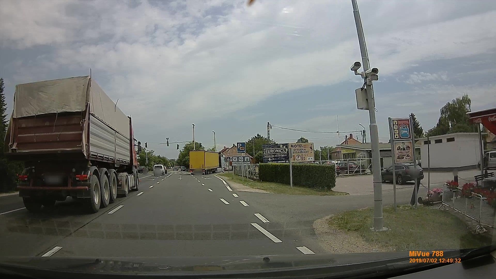 Street view near Motelnet NET.T, Mosonmagyaróvár — © geox123 (CC BY-SA · Mapillary)