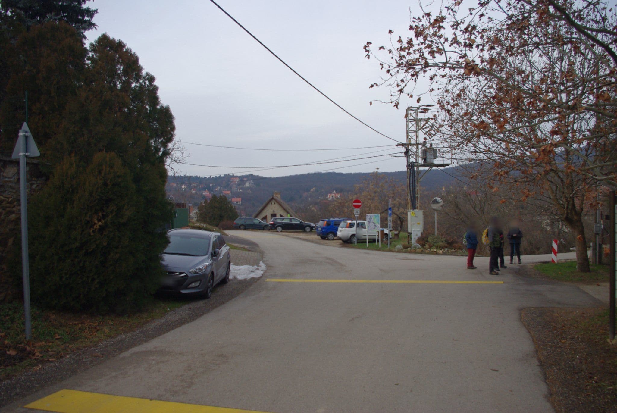 Street view near Rozika Vendégház, Velence — © utvonalfelmeresek (CC BY-SA · Mapillary)