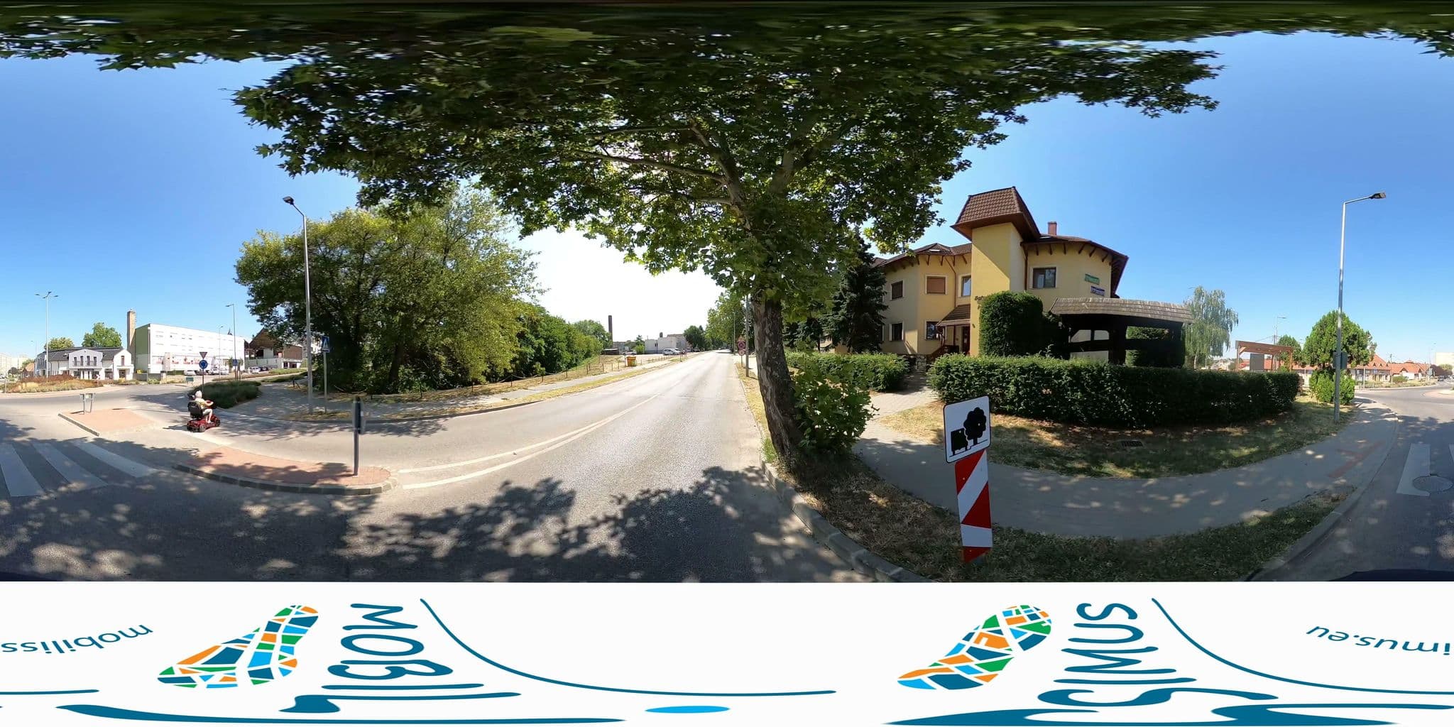 Street view near Belvárosi Vendeghaz, Mór — © Mobilissimus (CC BY-SA · Mapillary)