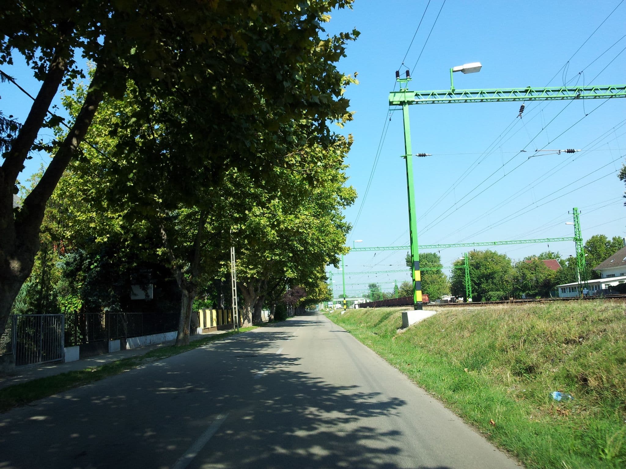 Street view near Piroska Apartman, Siófok — © kolesajr (CC BY-SA · Mapillary)