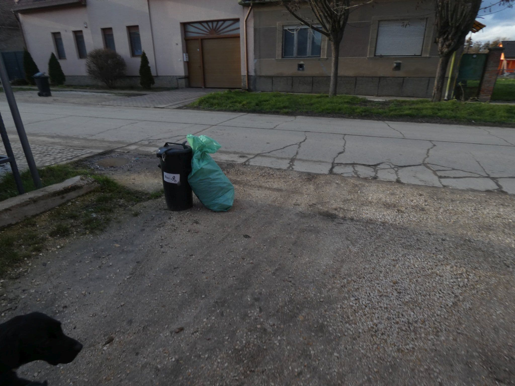 Street view near Country Partner Thermal Hotel Liget, Százhalombatta — © utvonalfelmeresek (CC BY-SA · Mapillary)