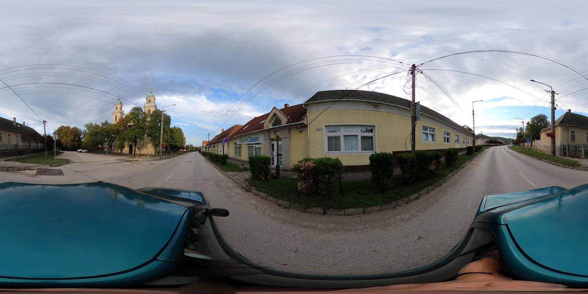 Street view near Publo panzio és étterem, Csákvár — © grozsa11 (CC BY-SA · Mapillary)