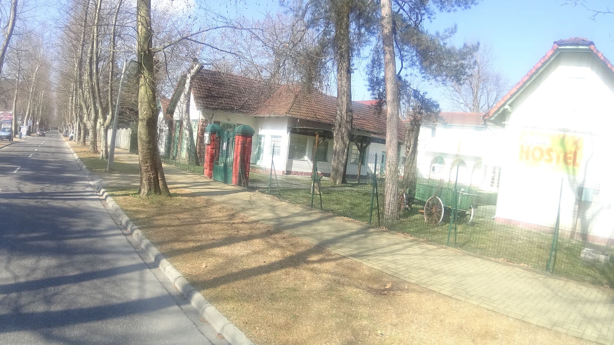 Street view near Aqua Hostel, Siófok — © tamaes (CC BY-SA · Mapillary)