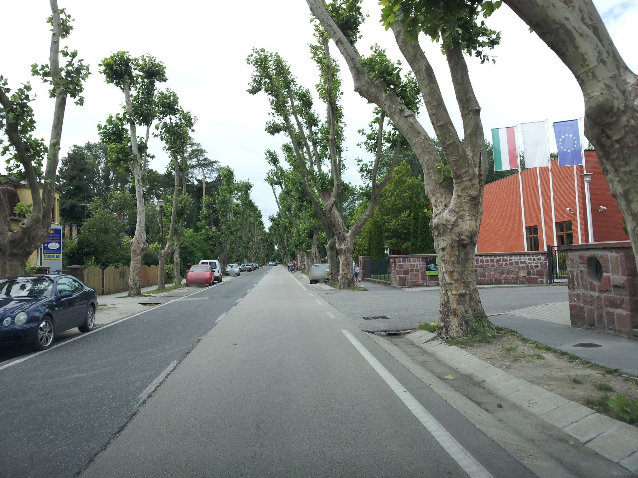 Street view near Annamarie Bed and Breakfast, Siófok — © kolesajr (CC BY-SA · Mapillary)