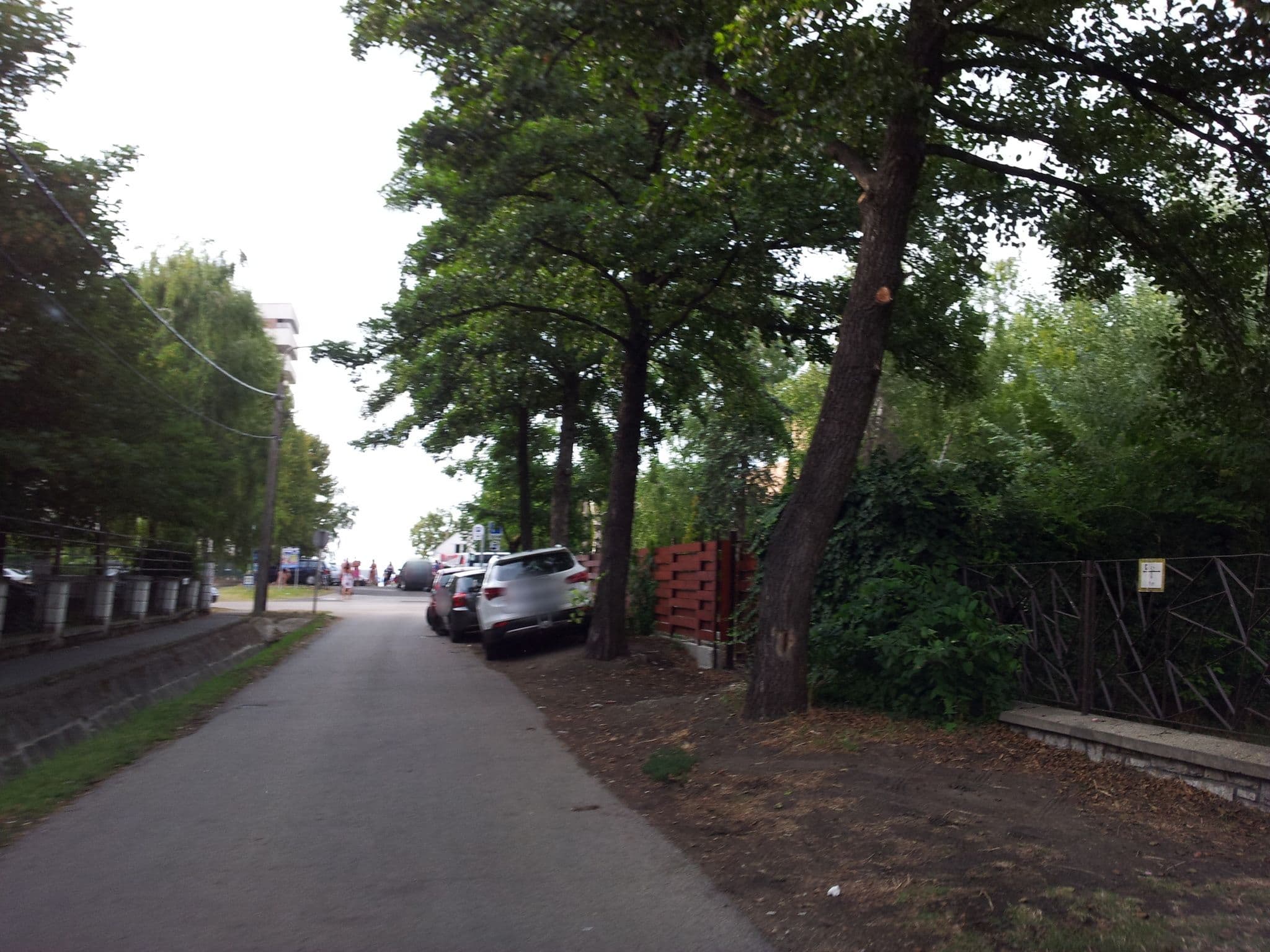 Street view near Edit Guesthouse, Siófok — © kolesajr (CC BY-SA · Mapillary)