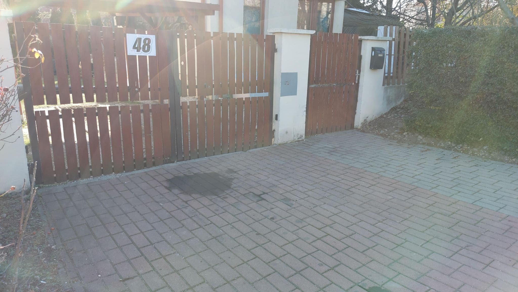 Street view near Keczán Panzió & Élményfürdő Komplexum, Budaörs — © vasony (CC BY-SA · Mapillary)