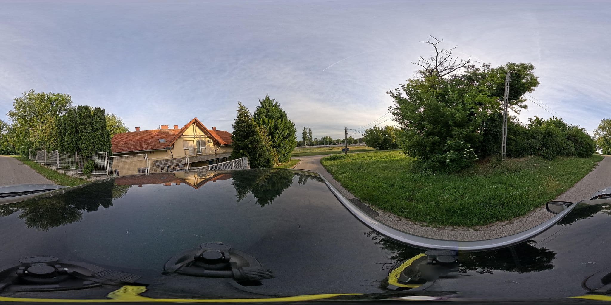 Street view near Touring Ifjúsági Hotel Siófok, Siófok — © kami911 (CC BY-SA · Mapillary)