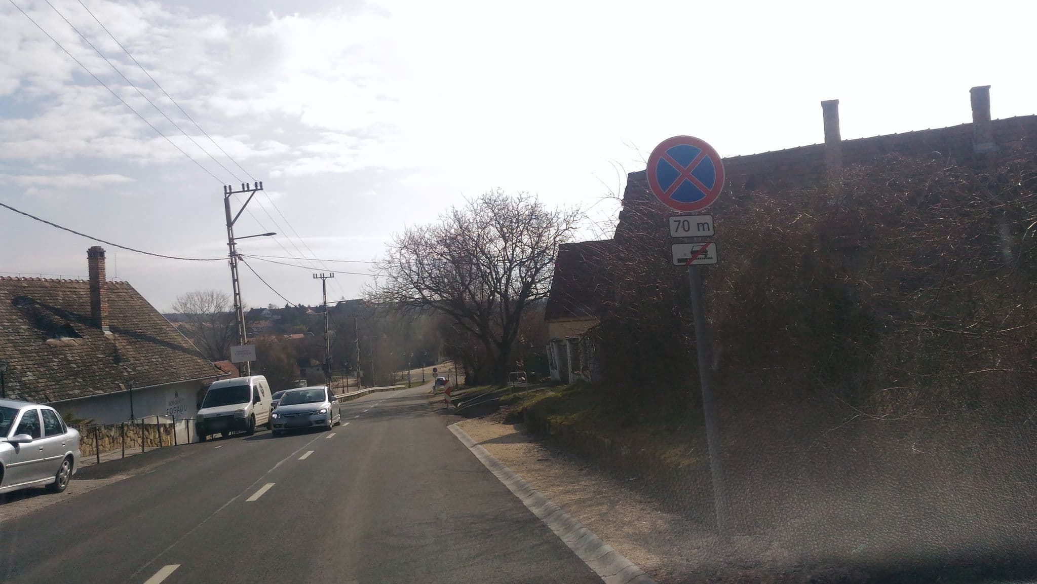 Street view near Rókusfalvy Borhotel, Etyek — © esandorhu (CC BY-SA · Mapillary)