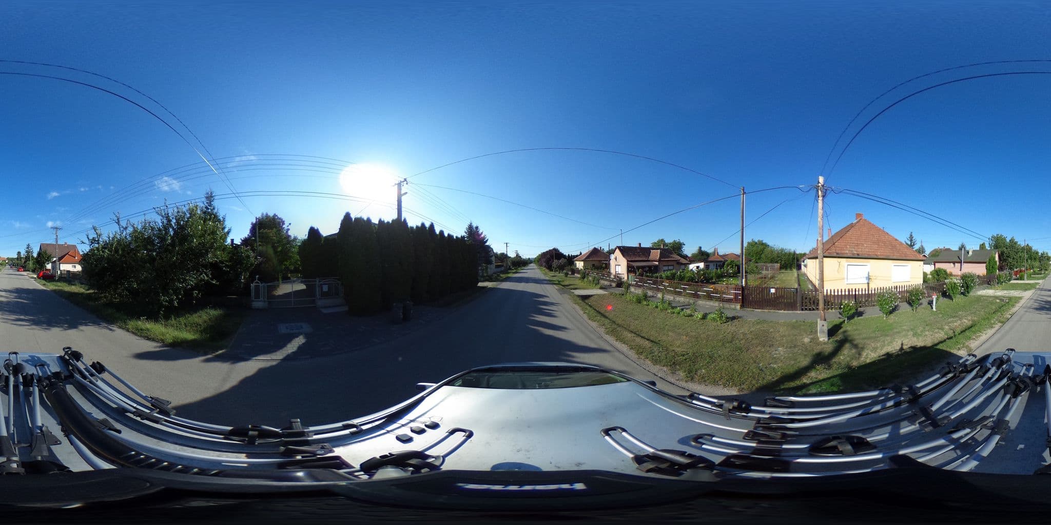 Street view near Limonádé Apartman Gárdony-Agárd, Agárd — © kolesajr (CC BY-SA · Mapillary)