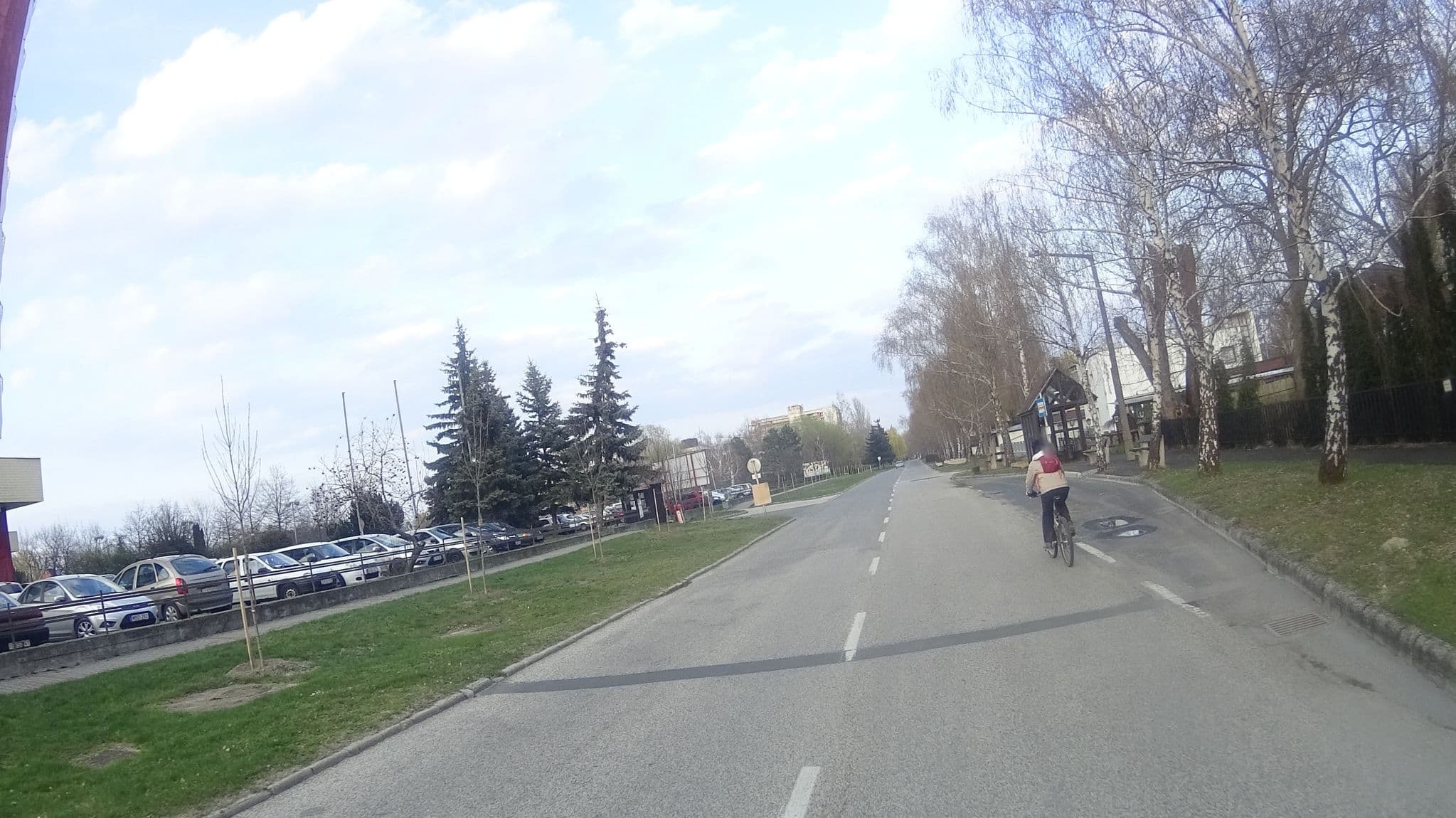 Street view near Hunguest Hotel Ezuestpart, Siófok — © tamaes (CC BY-SA · Mapillary)