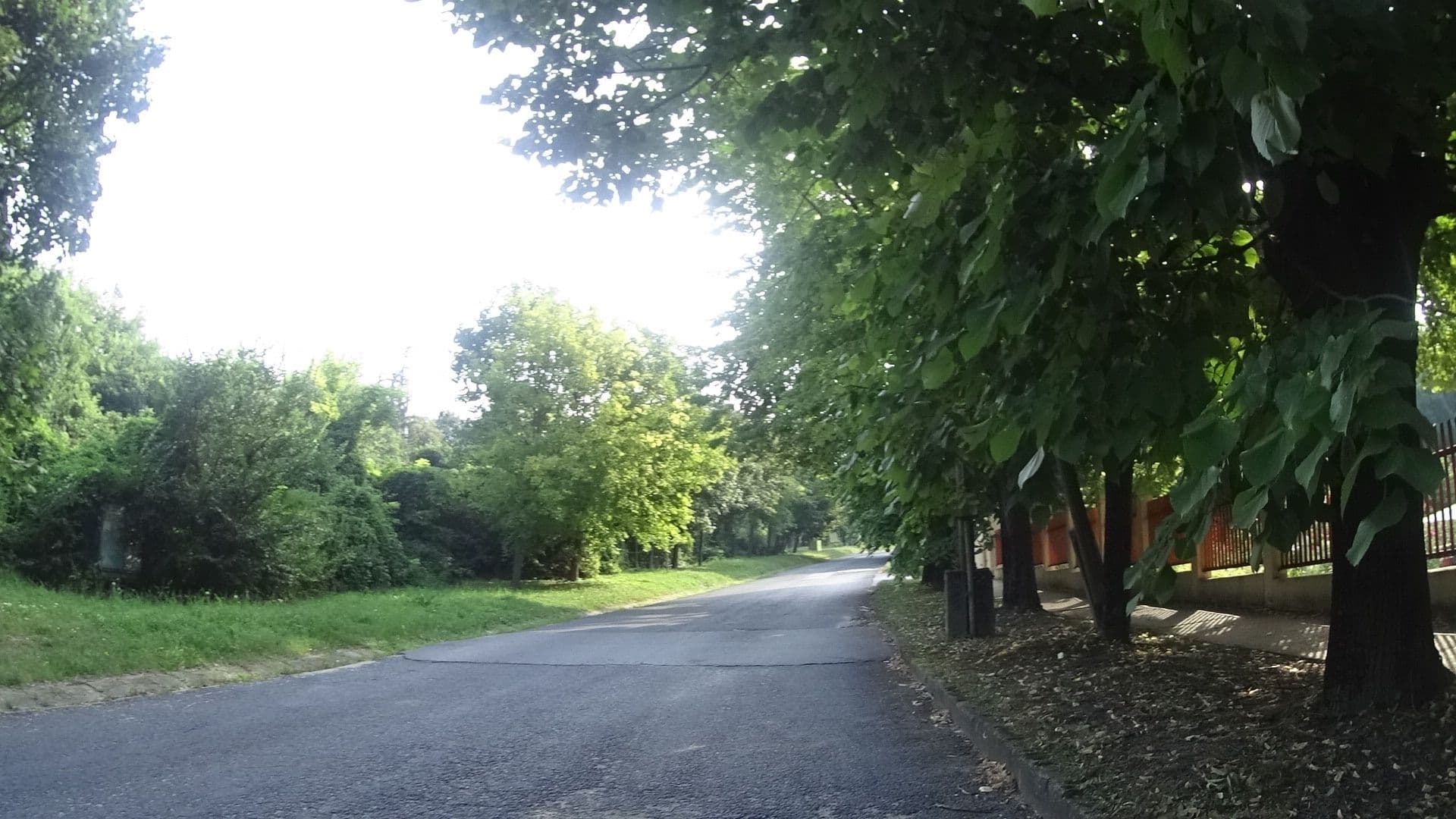 Street view near Hotel Vivien ***, Balatonkenese — © ramap (CC BY-SA · Mapillary)