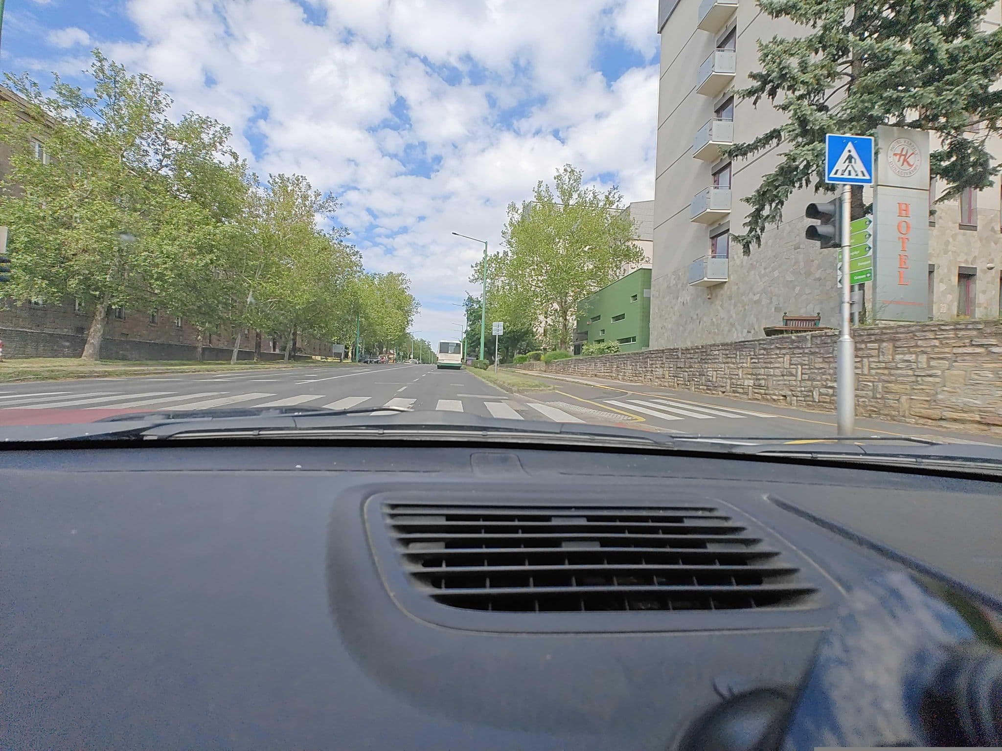 Street view near Sziget Fogadó Kft, Dunaújváros — © Winner_hun (CC BY-SA · Mapillary)