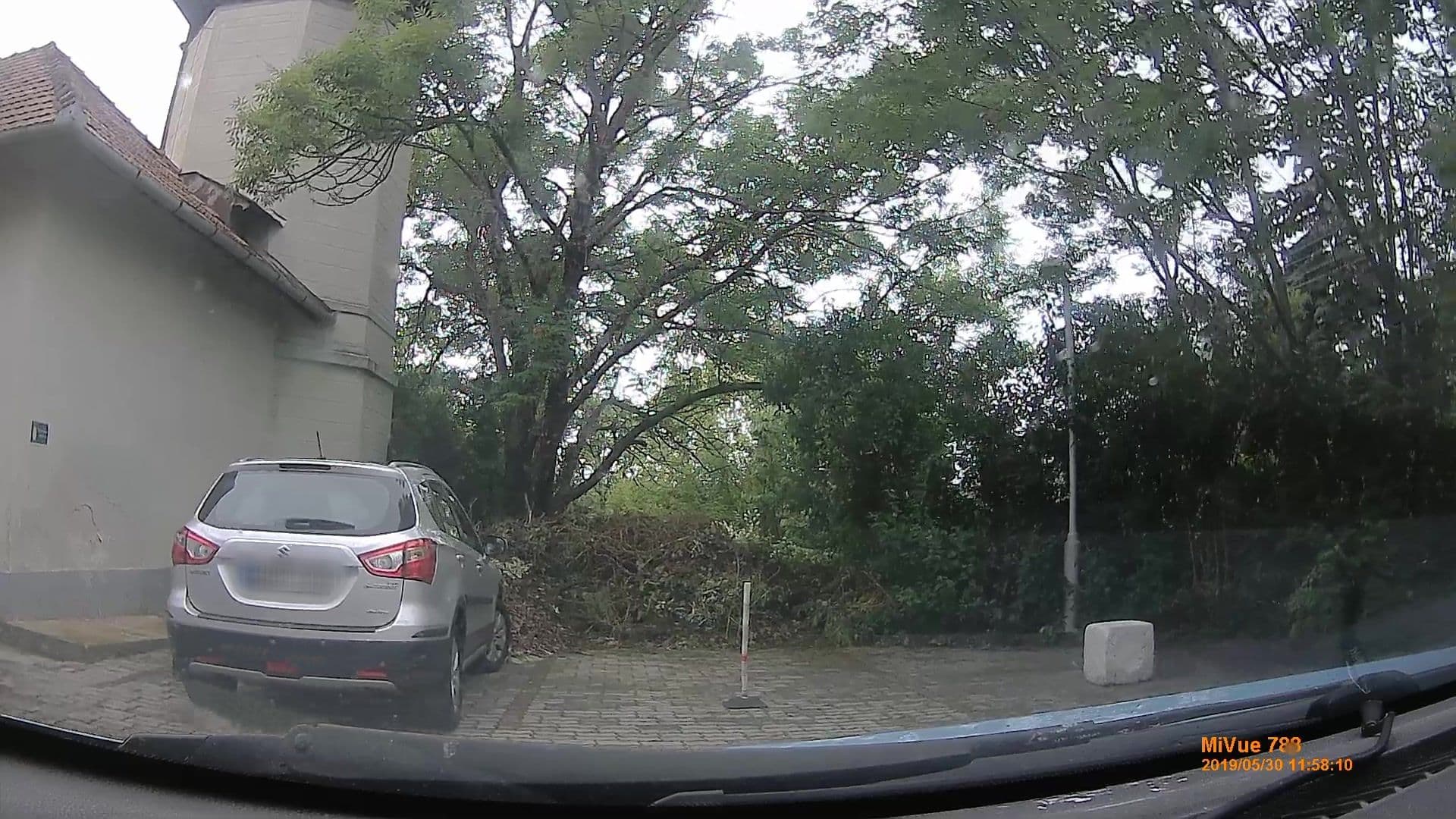 Street view near Balaton Étterem, Balatonalmádi — © geox123 (CC BY-SA · Mapillary)