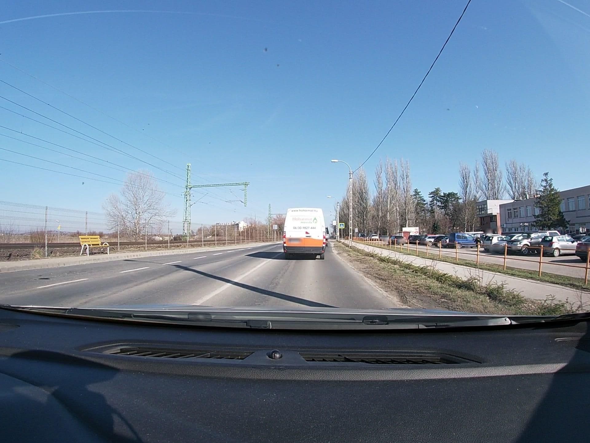 Street view near Vízparti Wellness Apartman Velence, Velence — © vst (CC BY-SA · Mapillary)