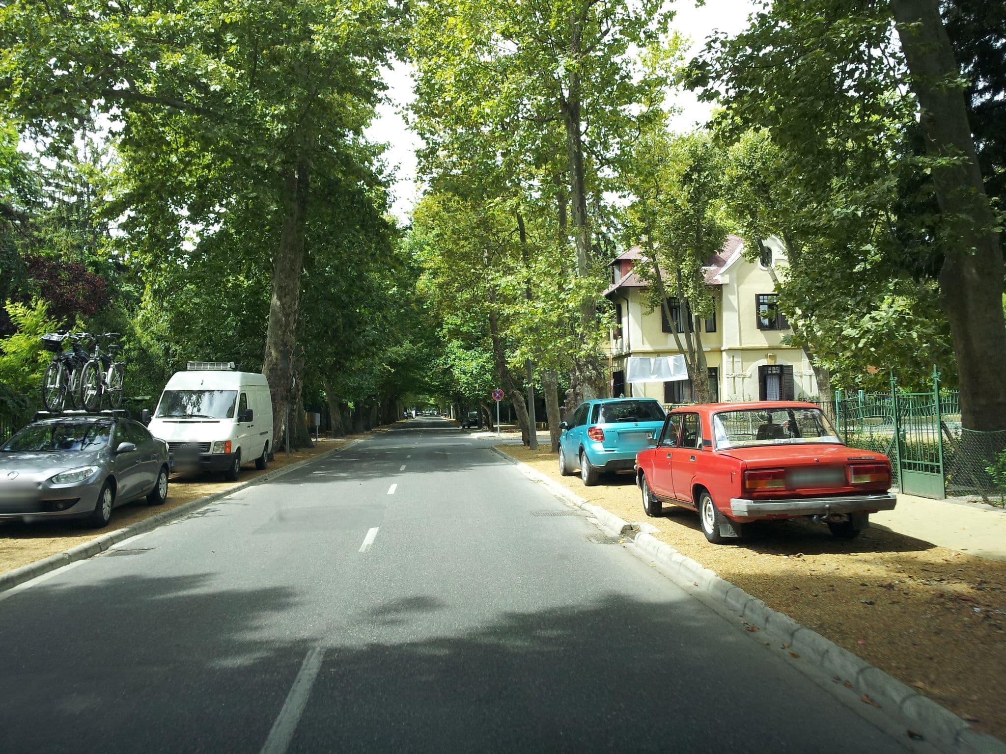 Street view near SunGarden Wellness és Konferencia Hotel, Siófok — © kolesajr (CC BY-SA · Mapillary)