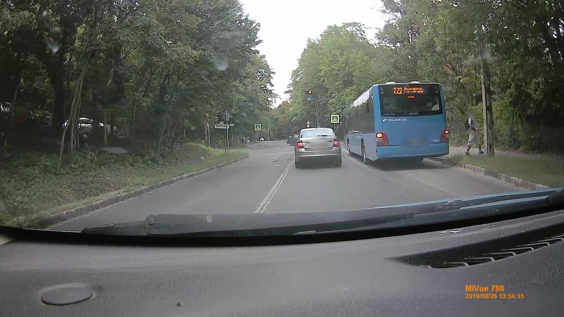 Street view near Hotel Rege, Zugliget — © geox123 (CC BY-SA · Mapillary)