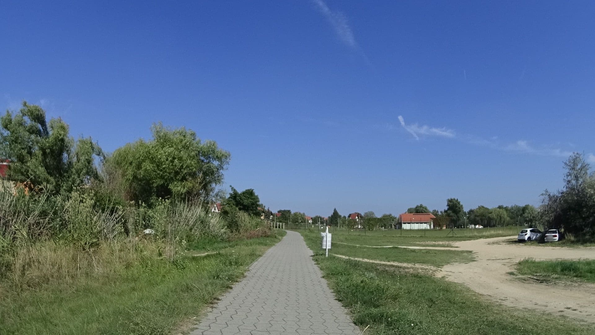 Street view near BSZA panzió, Velence — © ramap (CC BY-SA · Mapillary)