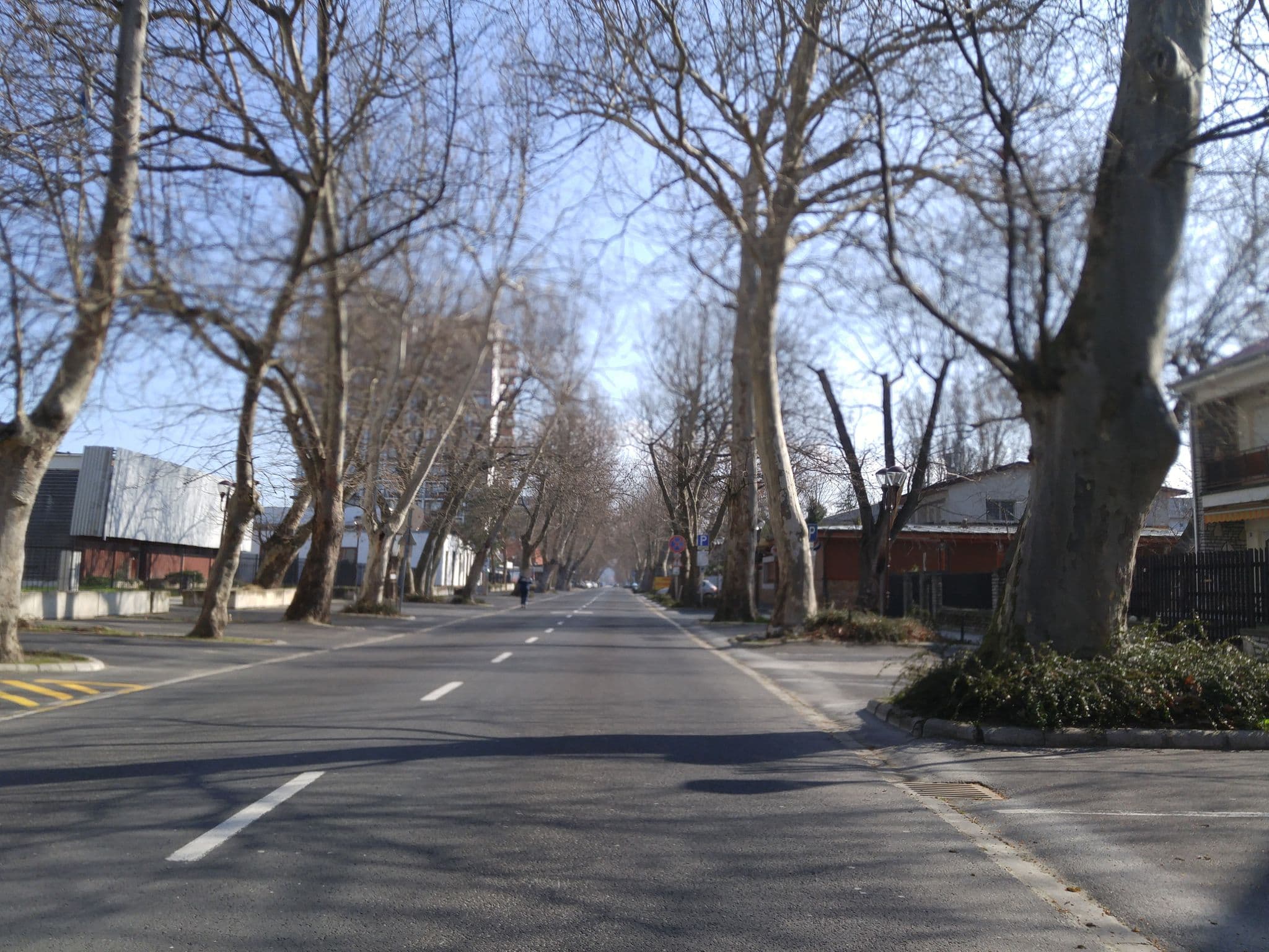 Street view near Hotel Hungária, Siófok — © tamaes (CC BY-SA · Mapillary)