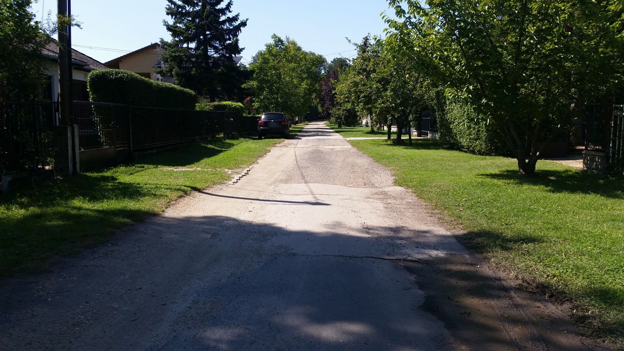 Street view near Geronimo Apartman, Siófok — © hmartin (CC BY-SA · Mapillary)