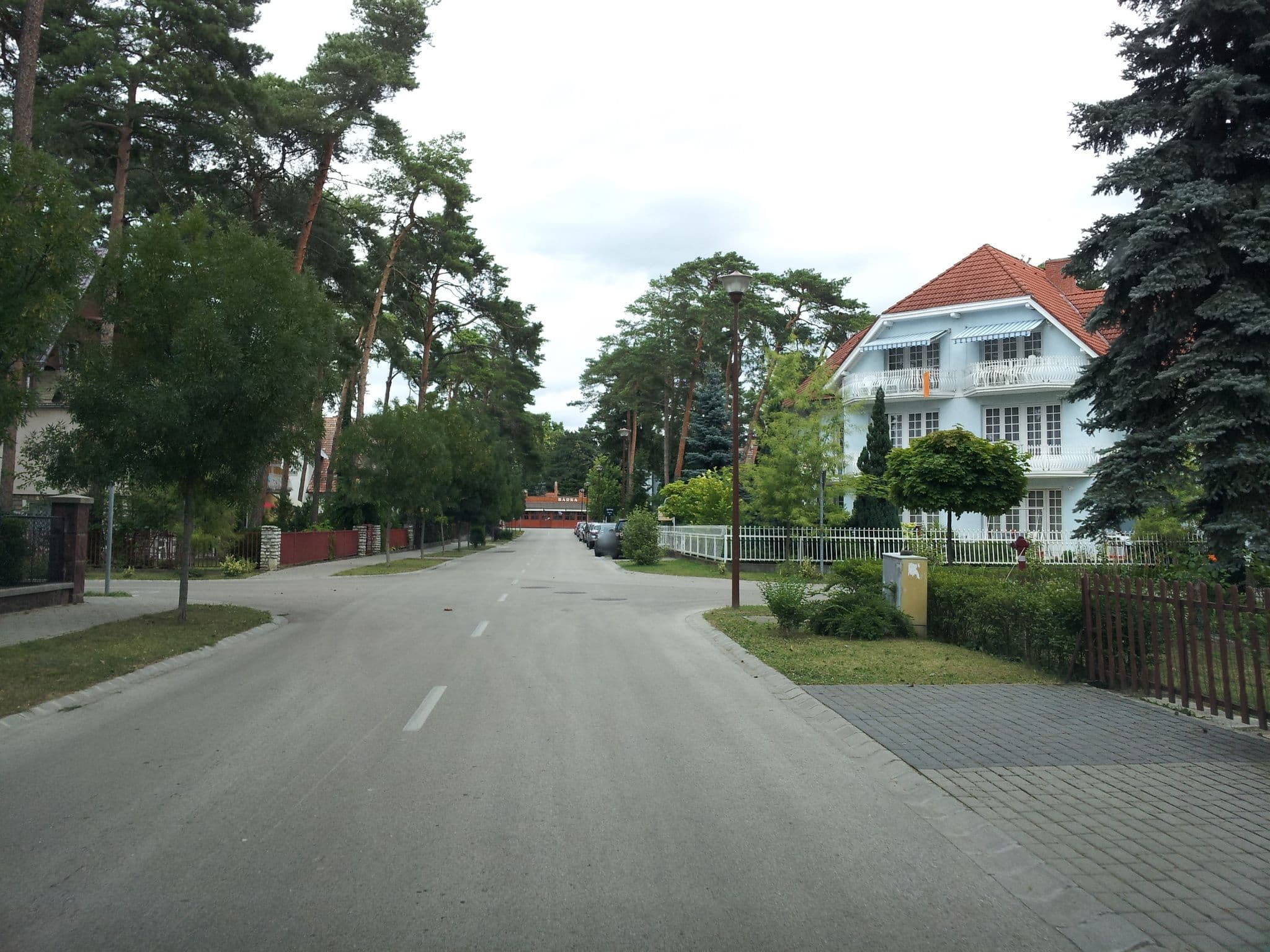 Street view near Zsolnay apartman, Siófok — © kolesajr (CC BY-SA · Mapillary)