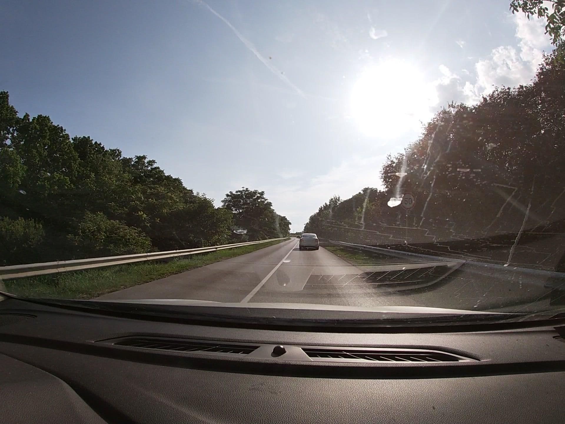 Street view near Aranyhal Vendégház, Velence — © vst (CC BY-SA · Mapillary)