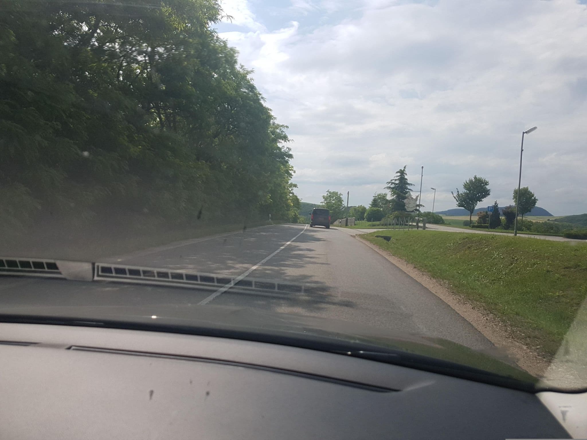 Street view near Granárium Központ – Nagysáp, Bajna — © brano (CC BY-SA · Mapillary)