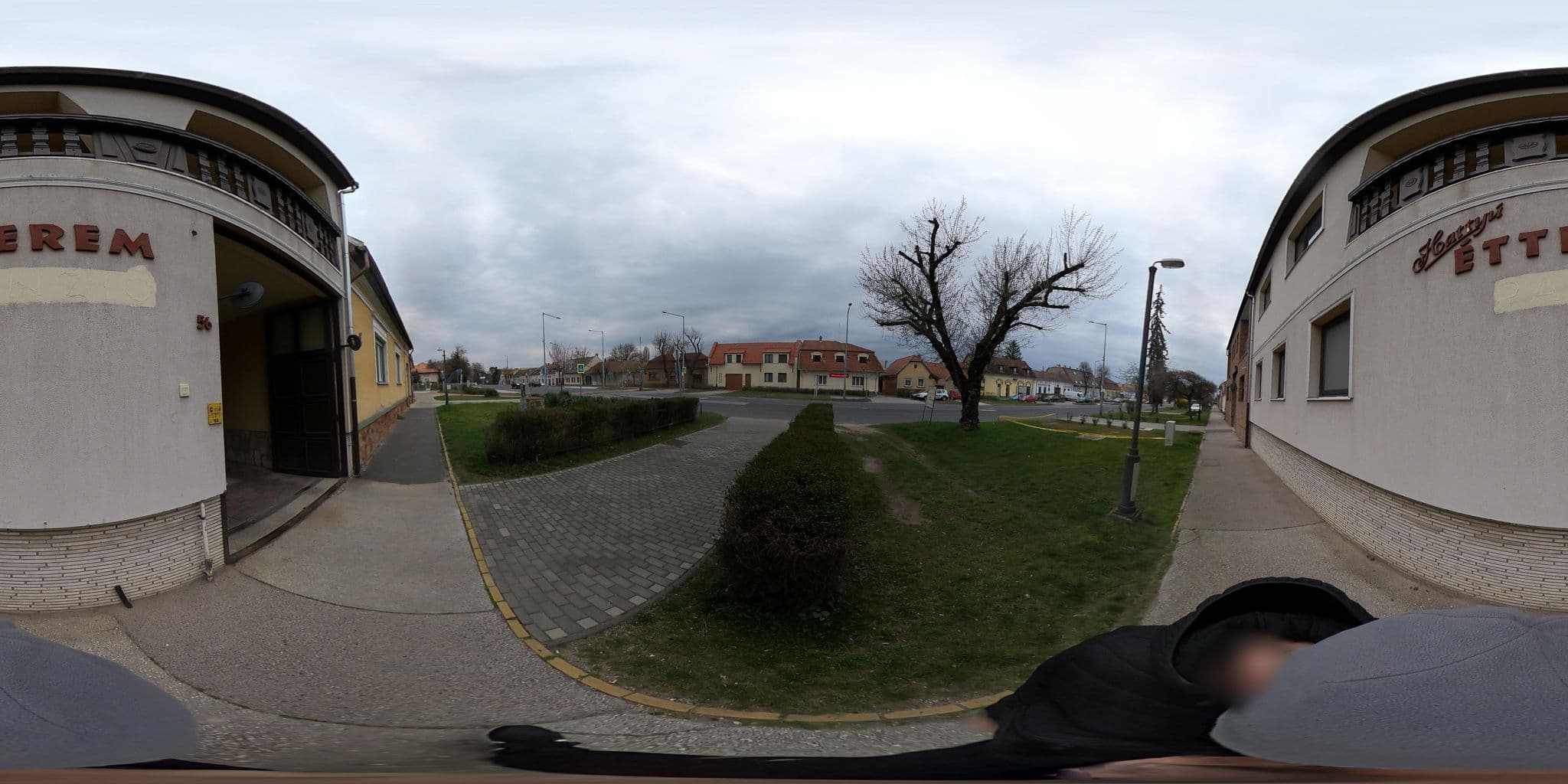 Street view near Hattyú panzió, Tata — © SIDLER22 (CC BY-SA · Mapillary)