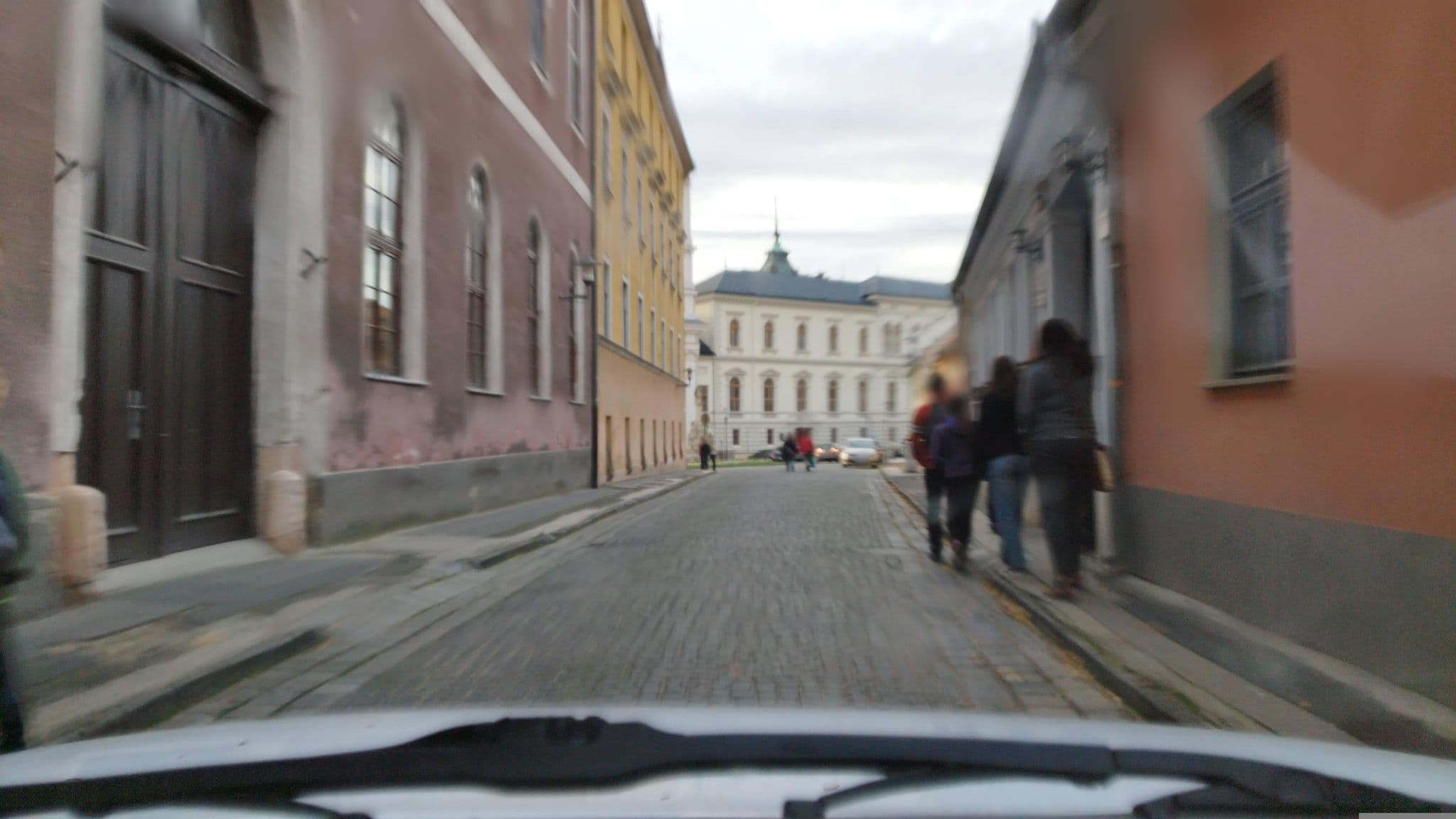 Street view near Ister Vendeghaz, Esztergom — © grozsa11 (CC BY-SA · Mapillary)