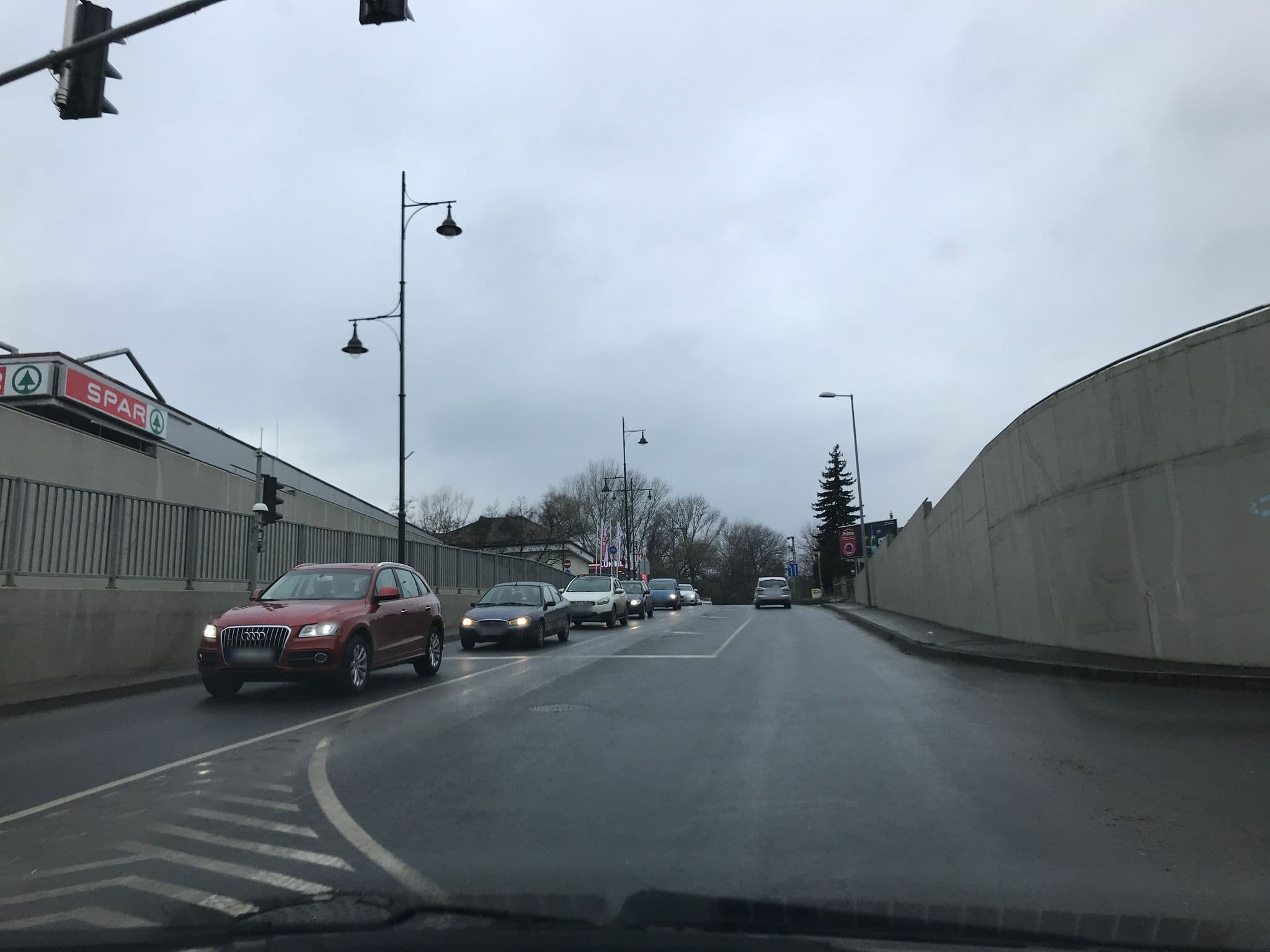 Street view near Sissy Panzió - Étterem, Pilisszentiván — © feed (CC BY-SA · Mapillary)
