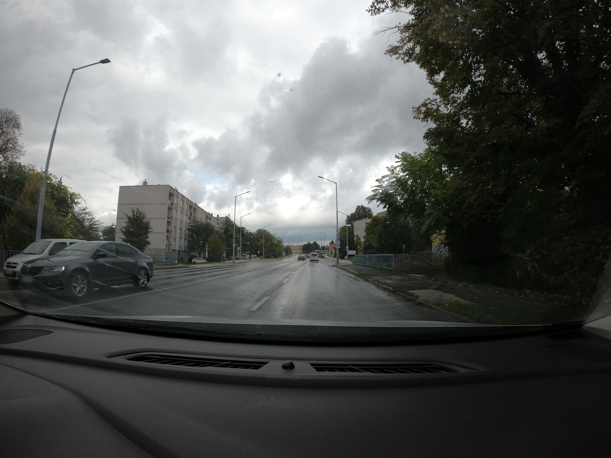 Street view near Hotel Gottwald - Wellness & Spa, Tata — © vst (CC BY-SA · Mapillary)