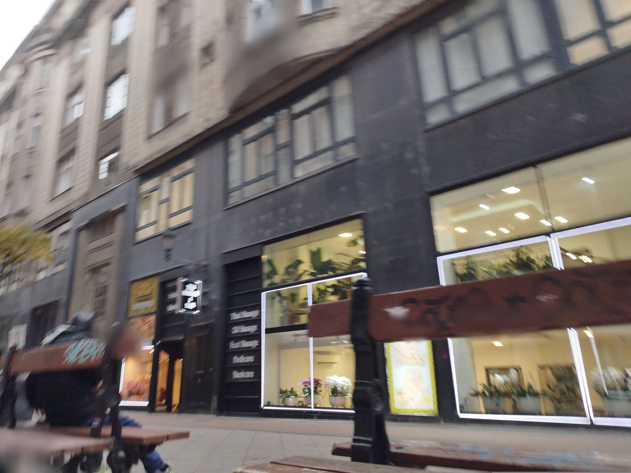 Street view near PET Apartments, Budapest V. kerület — © grozsa11 (CC BY-SA · Mapillary)